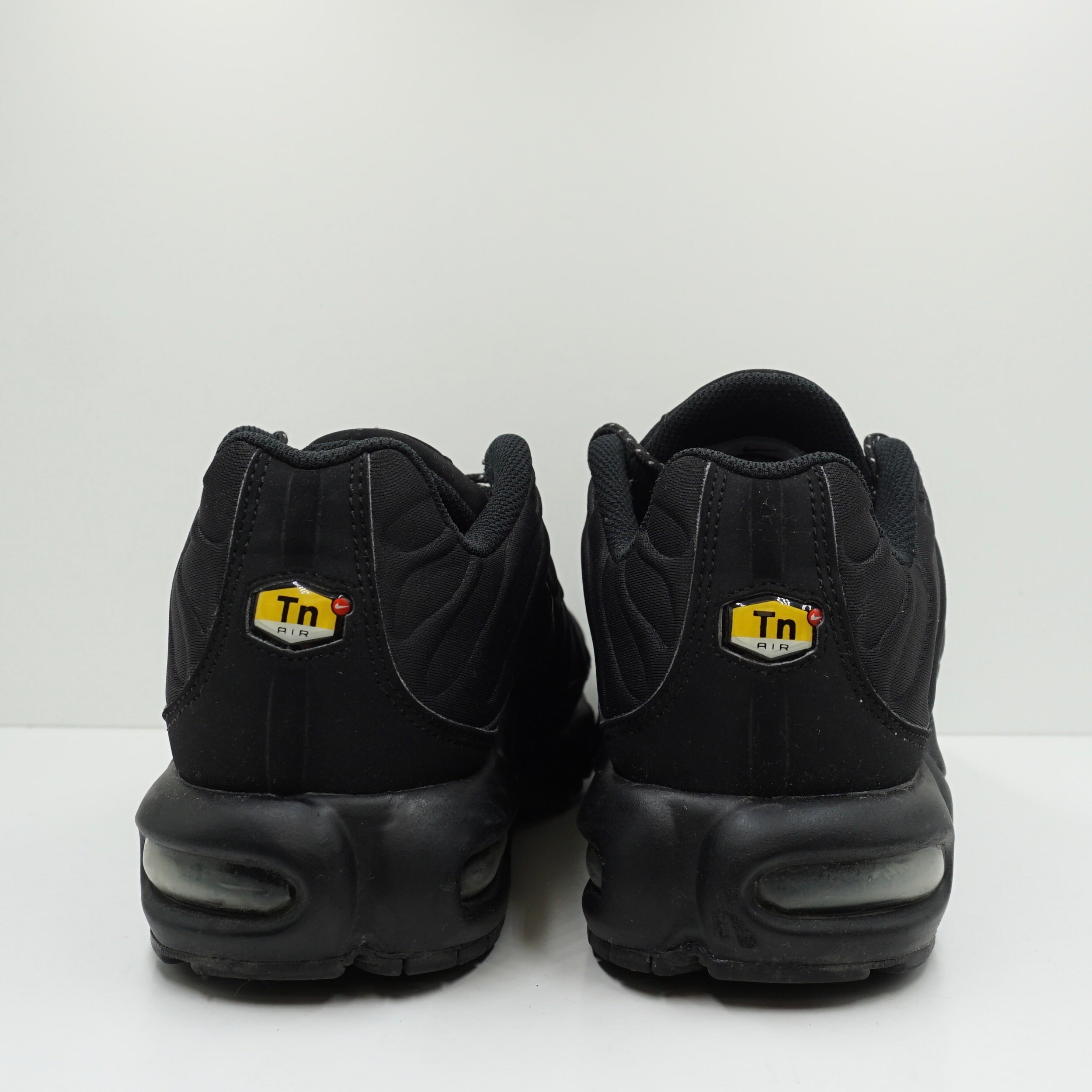 Nike Air Max Plus SE Triple Black