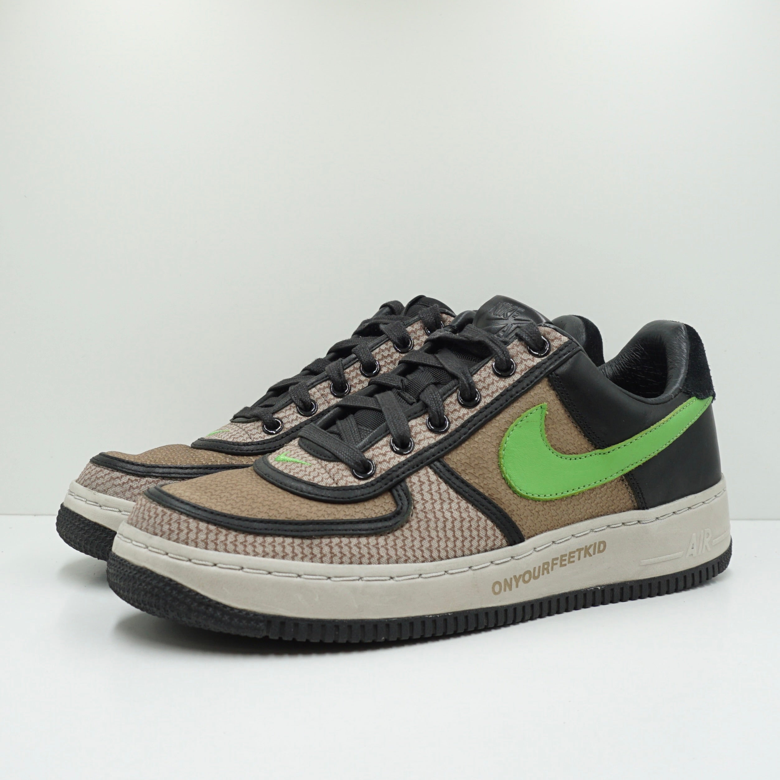 Nike Air Force 1 Low Undefeated Green Bean