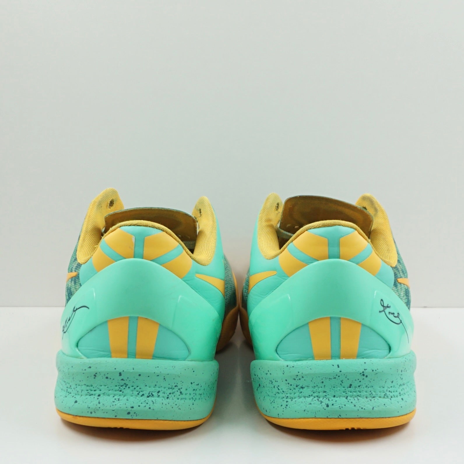 Nike Kobe 8 System Green Glow Laser Orange