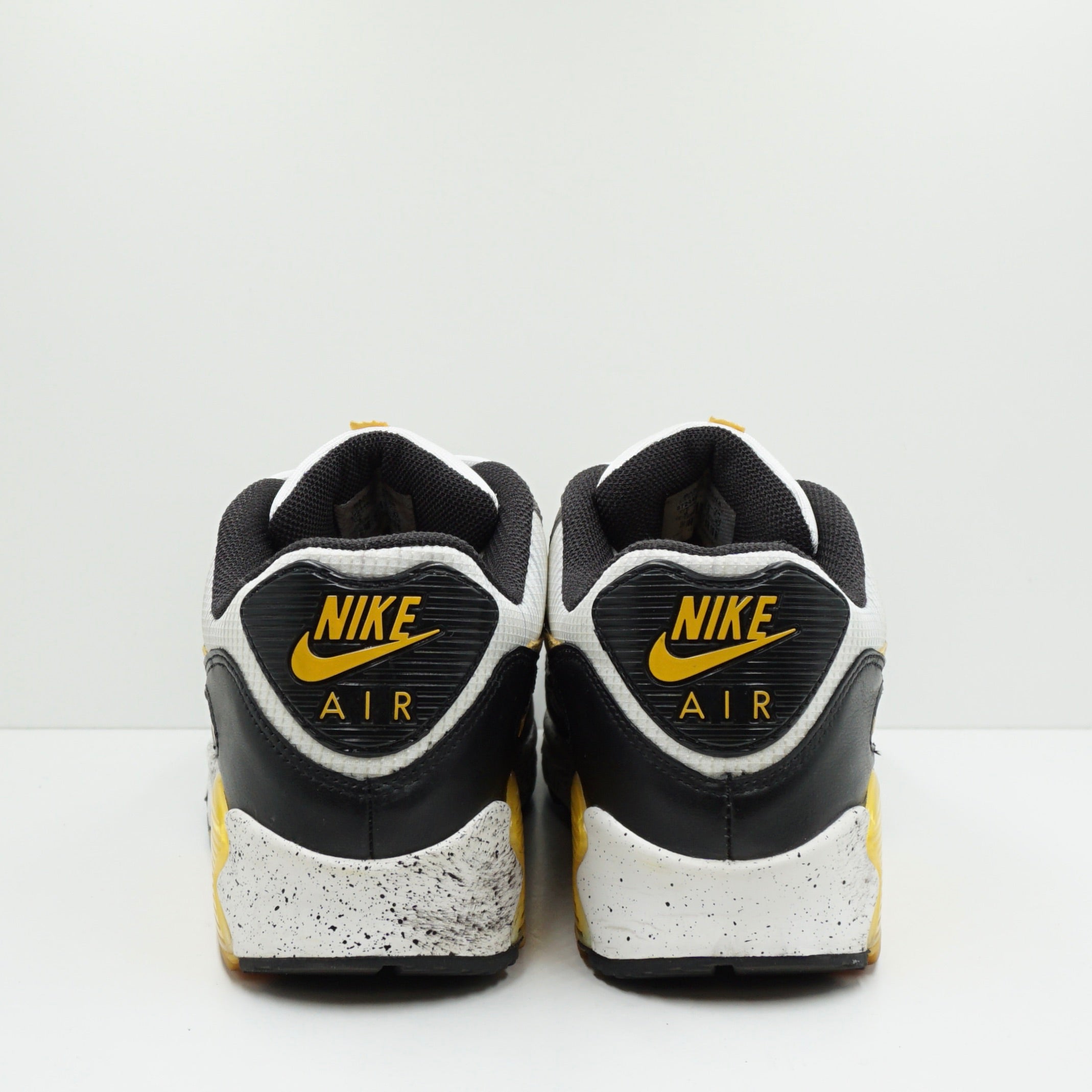 Nike Air Max 90 Livestrong