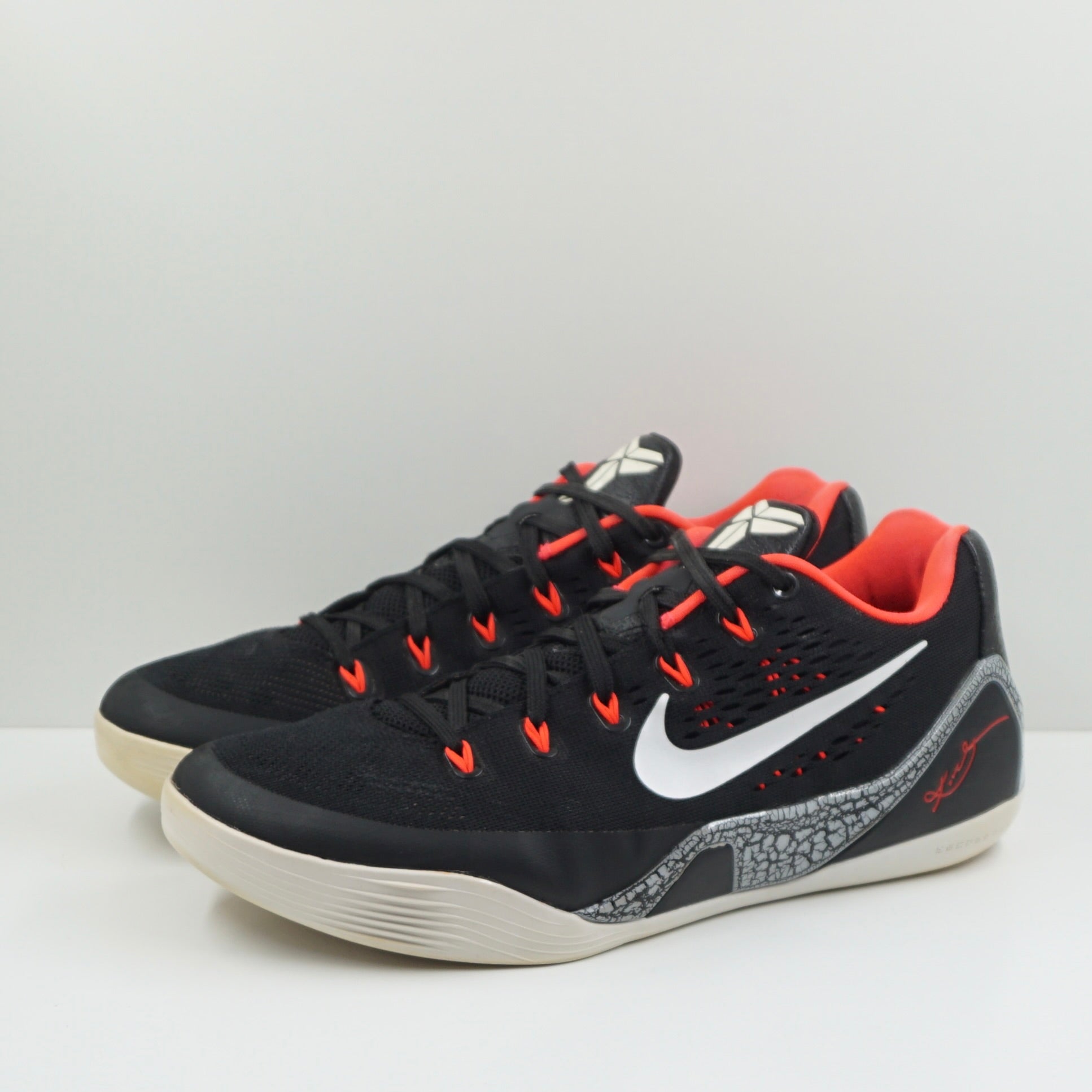 Nike Kobe 9 EM Low Laser Crimson