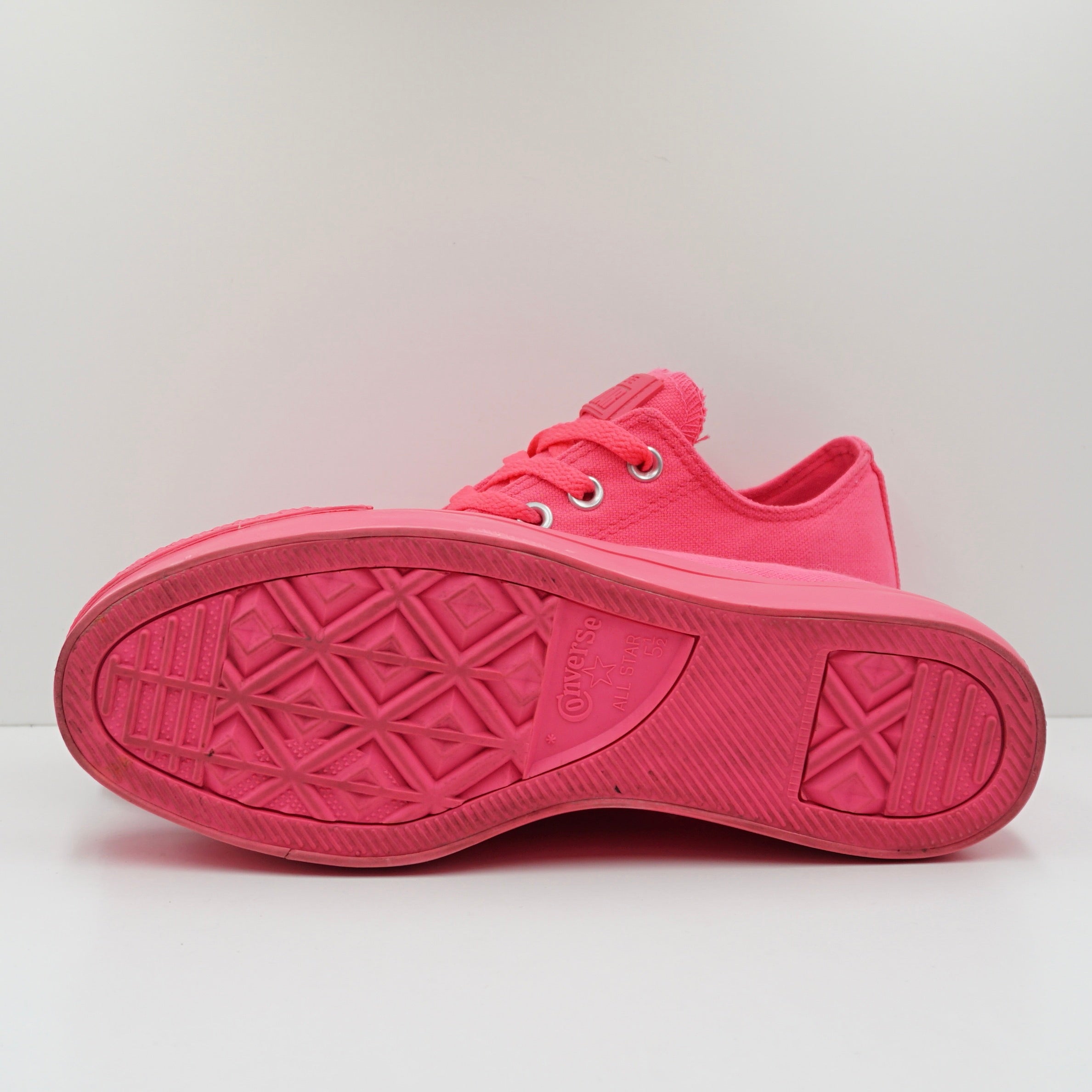Converse Chuck Taylor OX Pink Platform