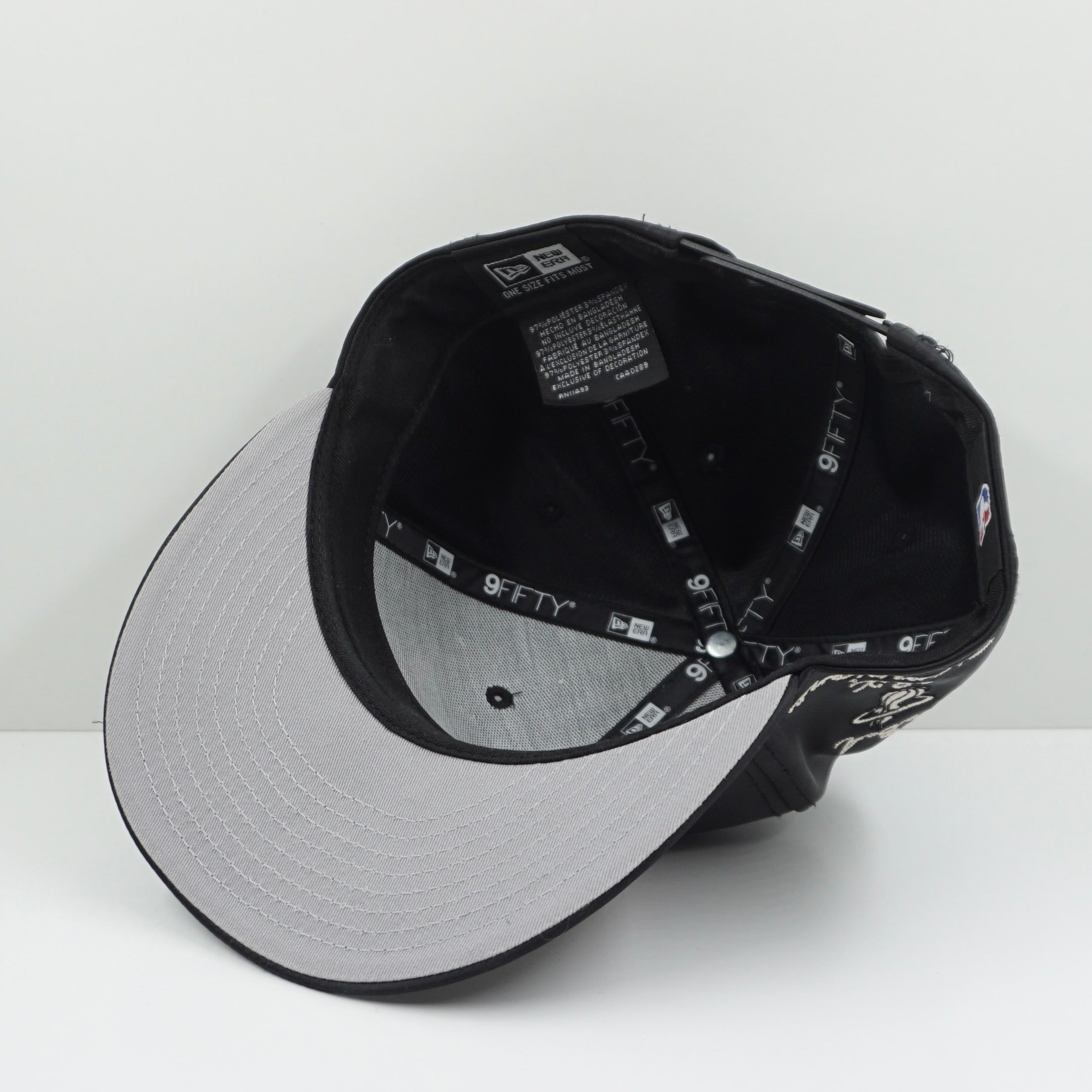 New Era Miami Heat 3x Champion Satin Snapback Cap