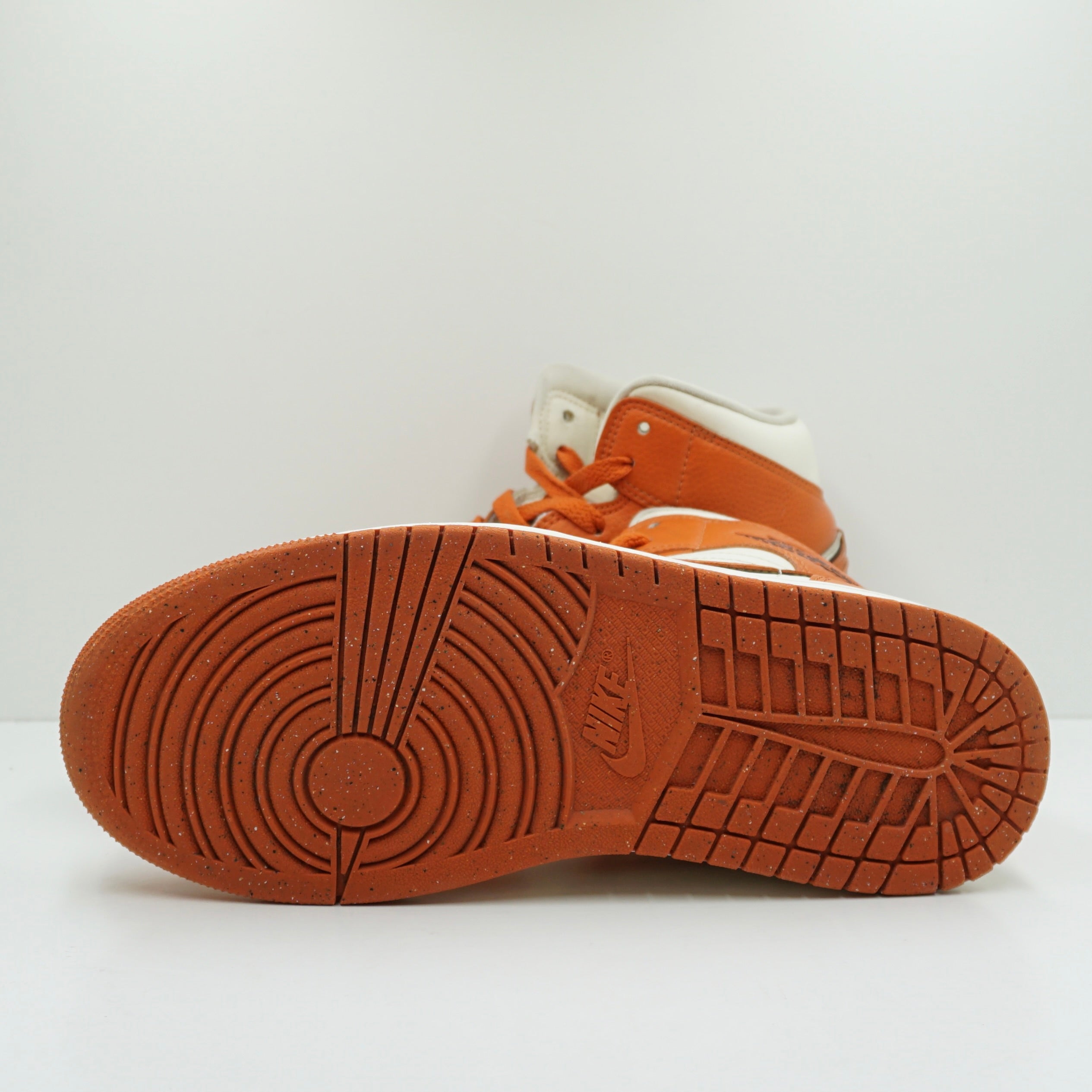 Jordan 1 Mid SE Sport Spice (W)