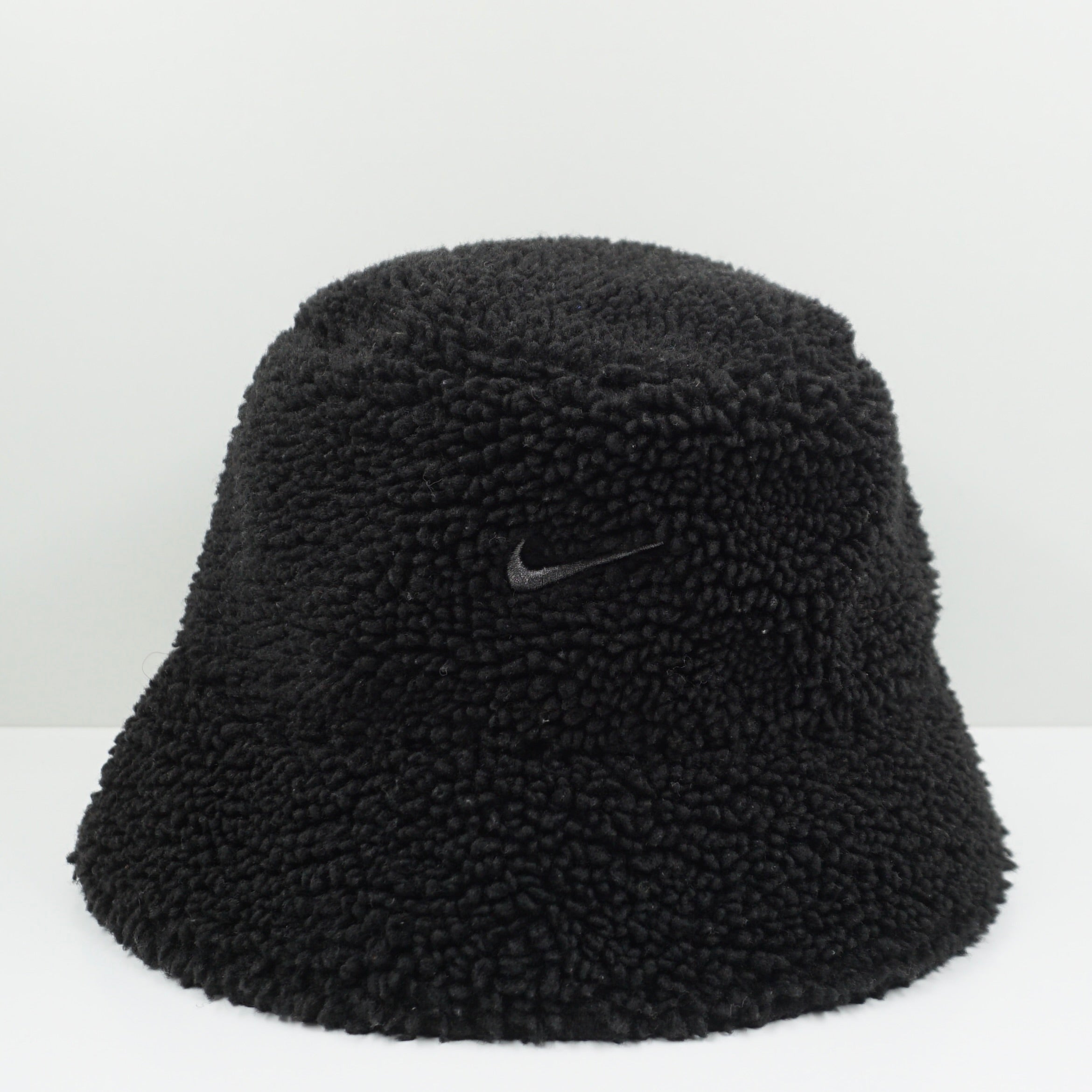 Nike Reverseble Fleece Bucket Hat