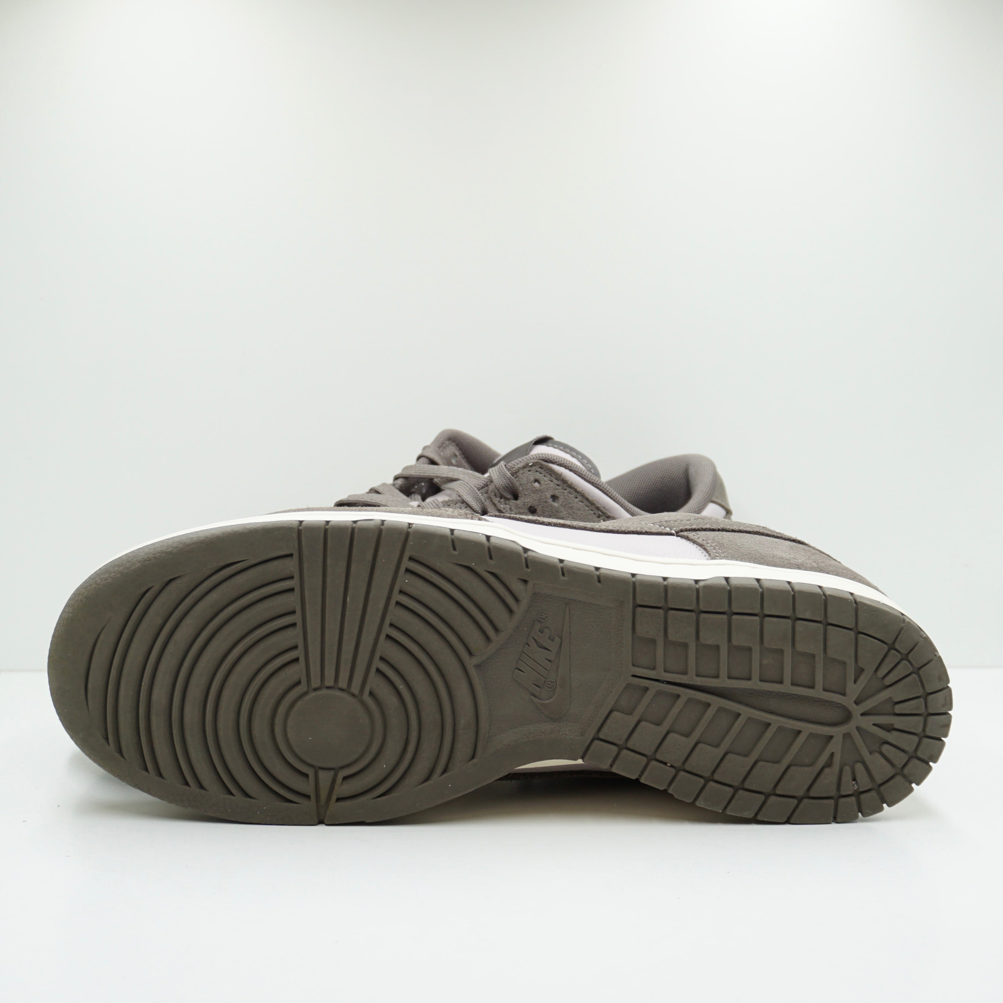 Nike Dunk Low SE Platinum Violet Cave Stone