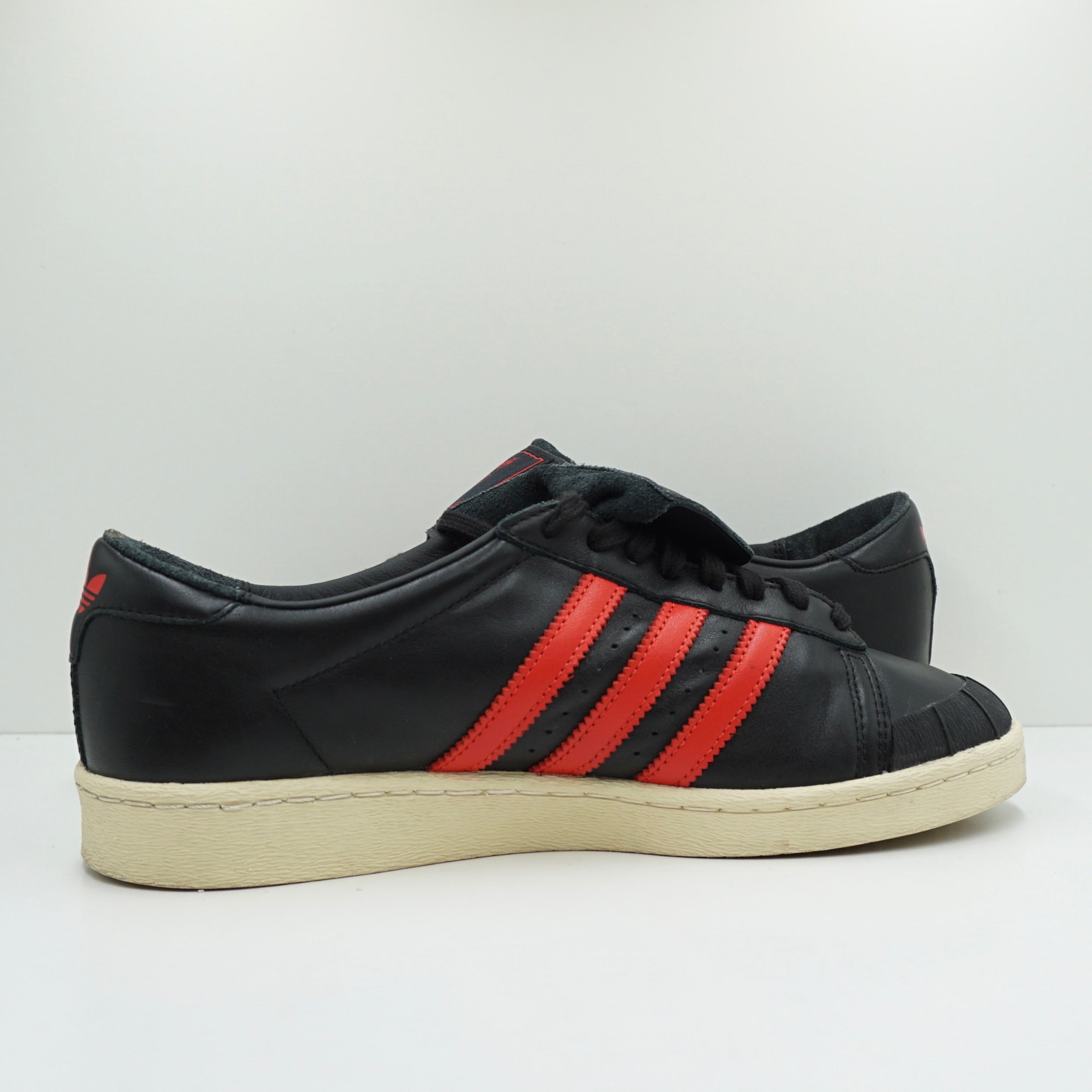 Adidas Jabbar Dress Low Willy Chavarria Black Red