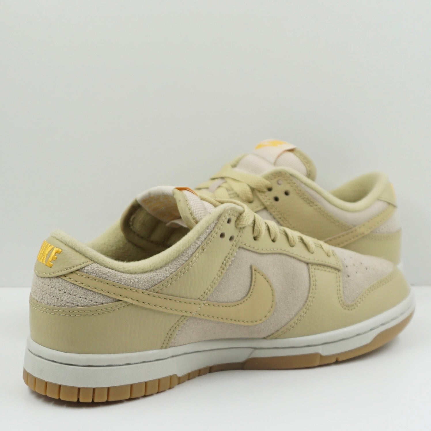 Nike Dunk Low Khaki Suede Gum