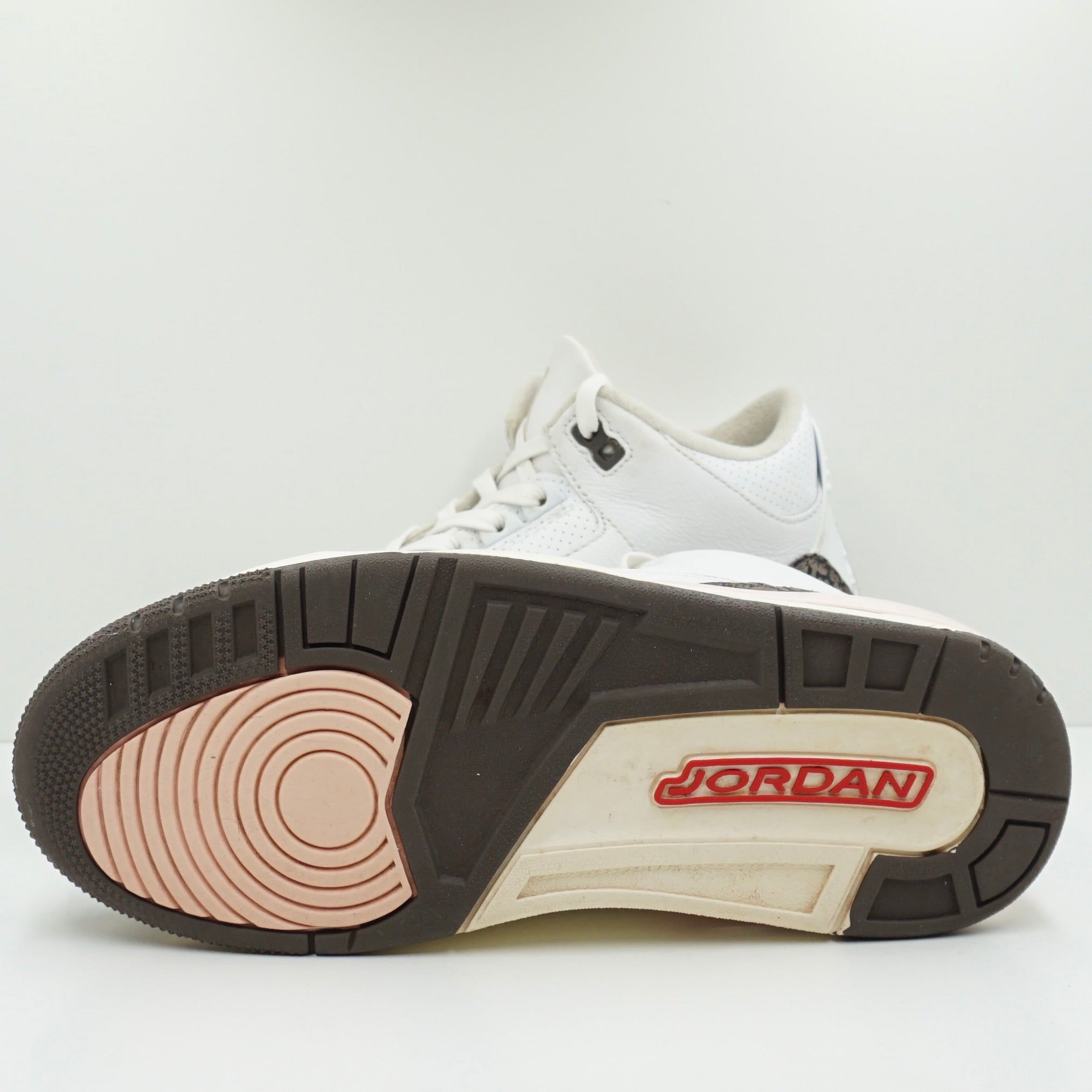 Jordan 3 Retro Neapolitan Dark Mocha (W)