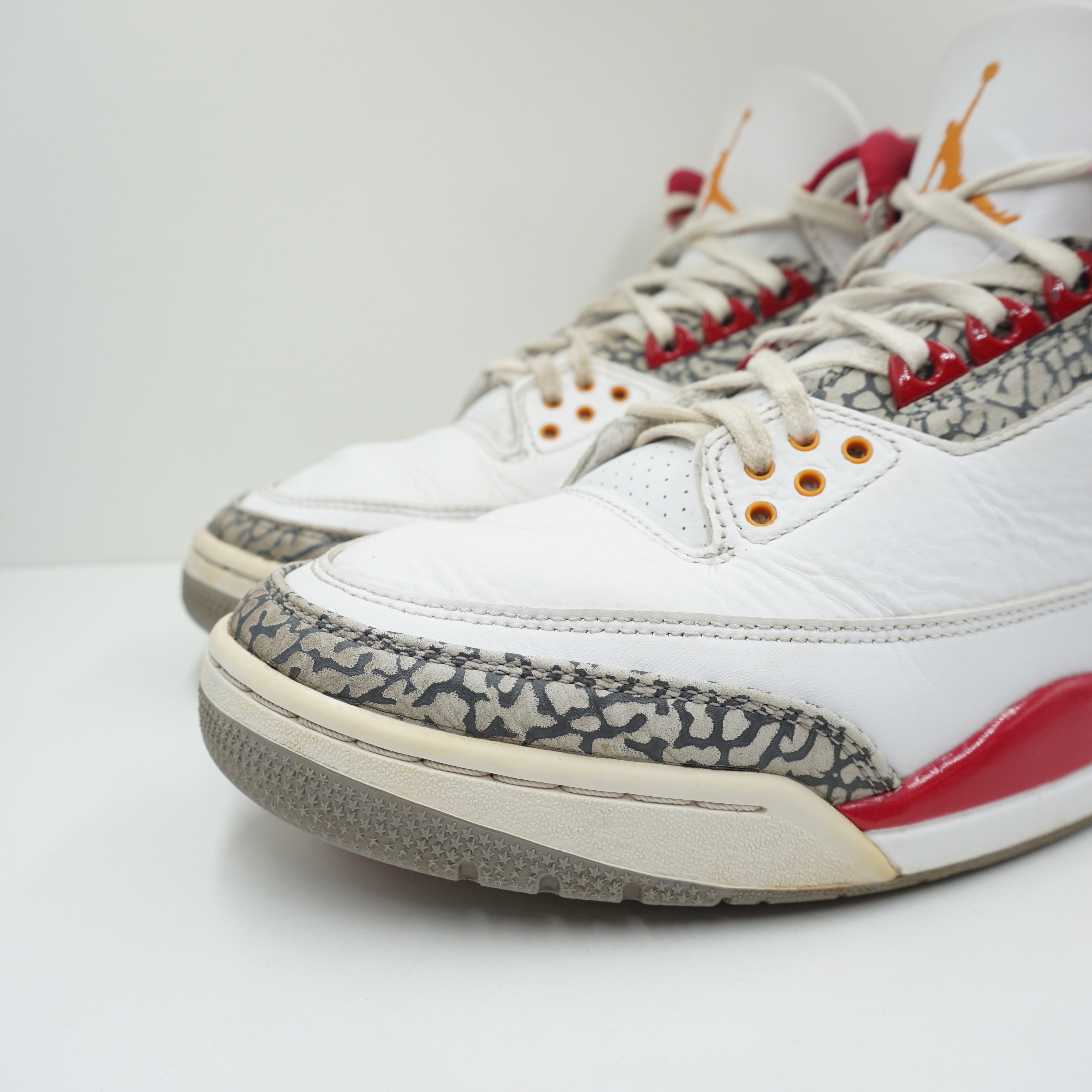 Jordan 3 Retro Cardinal Red