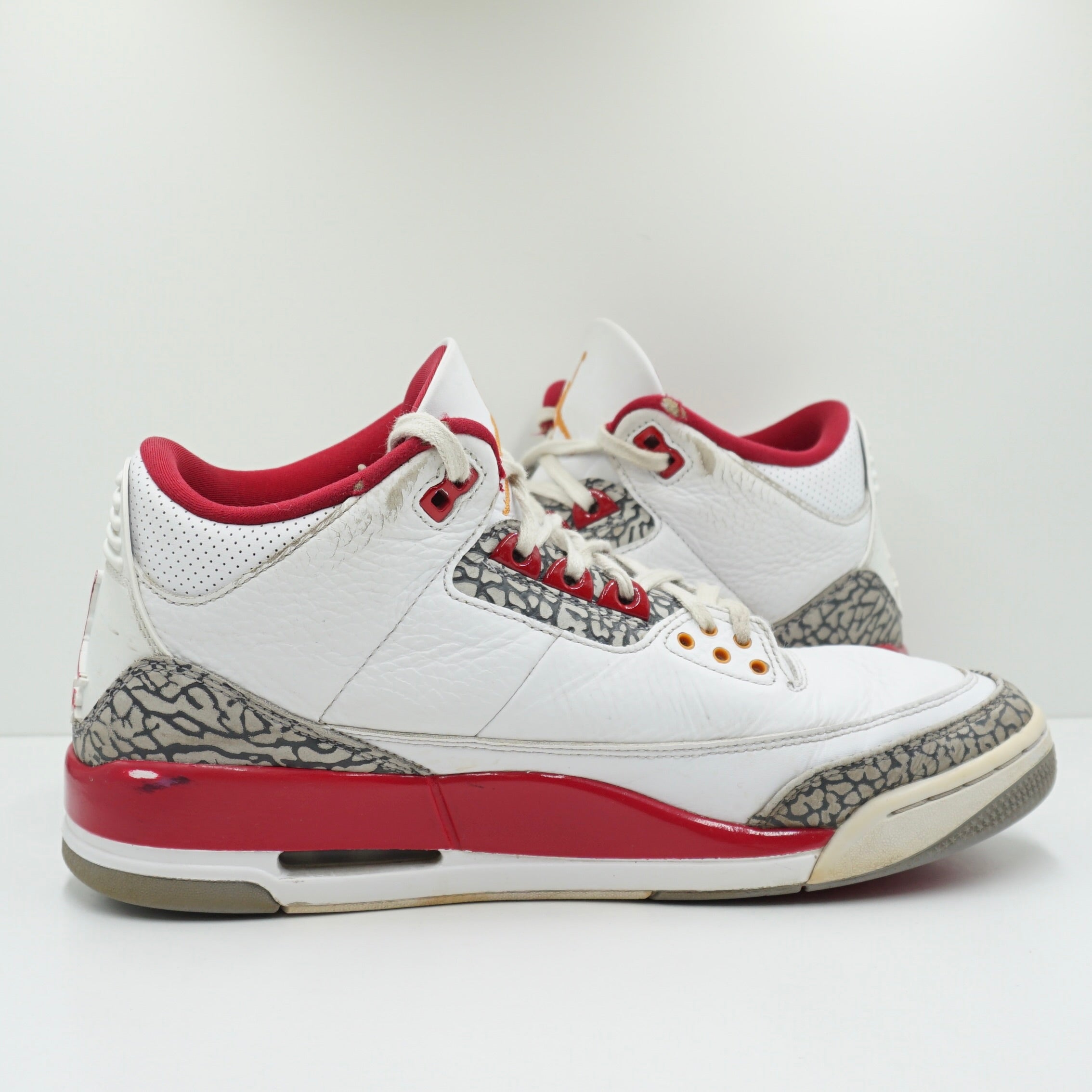 Jordan 3 Retro Cardinal Red