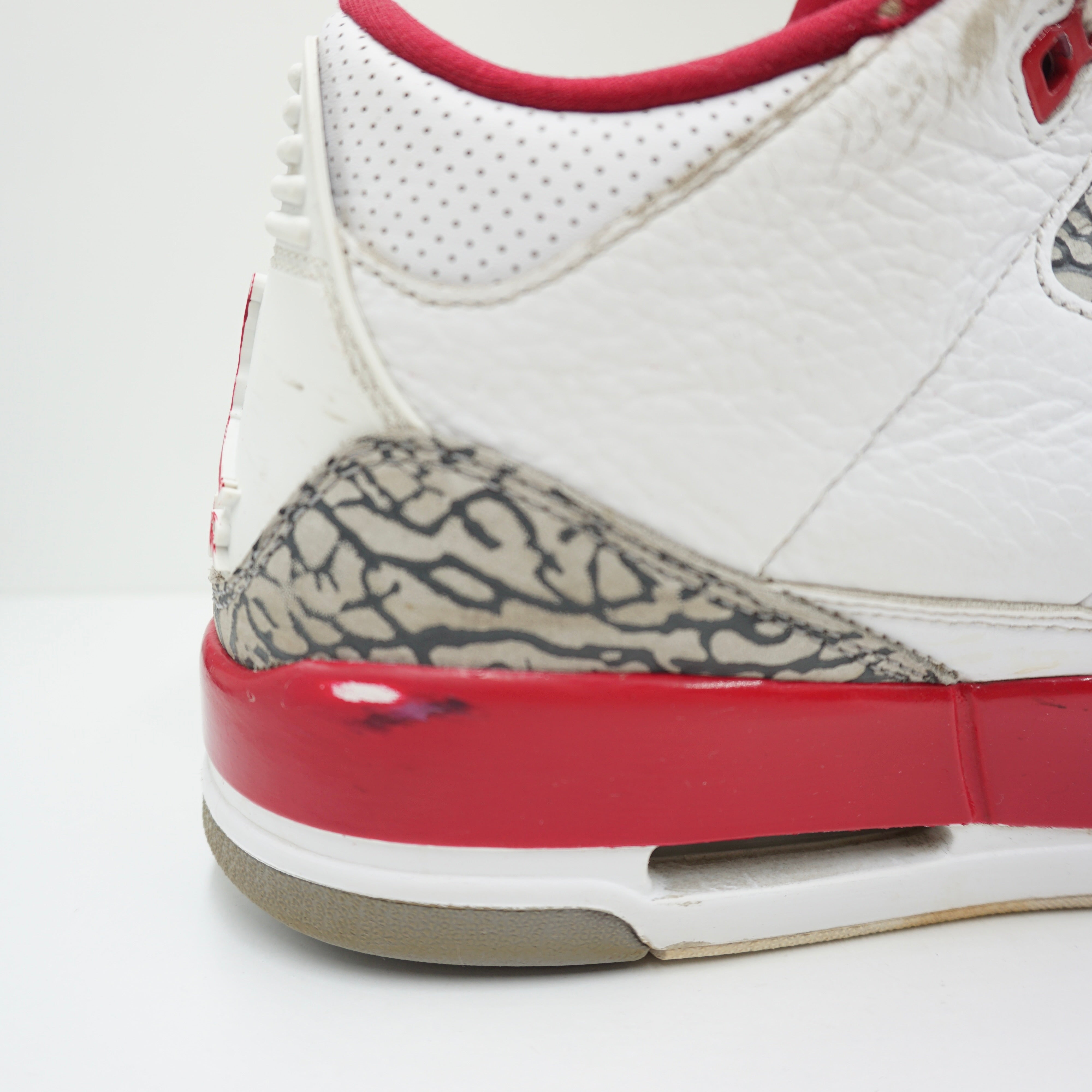 Jordan 3 Retro Cardinal Red