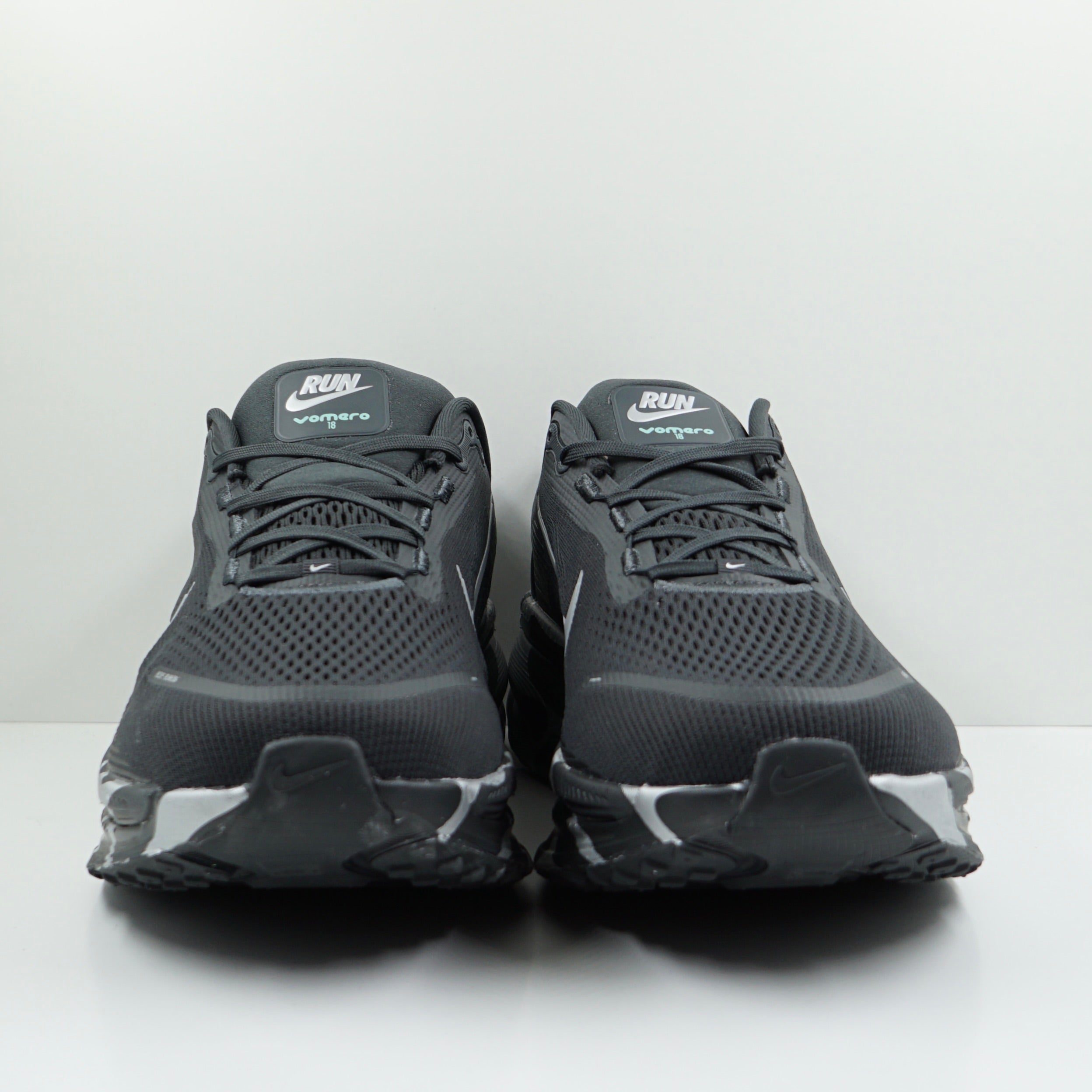 Nike Vomero 18 Anthracite Reflect Silver
