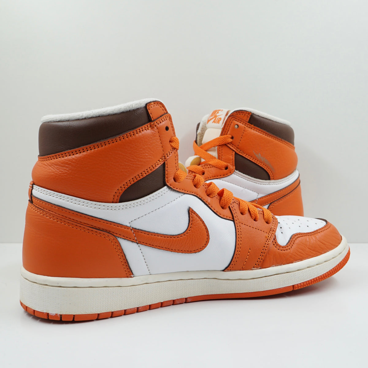Jordan 1 Retro High OG Starfish (W)