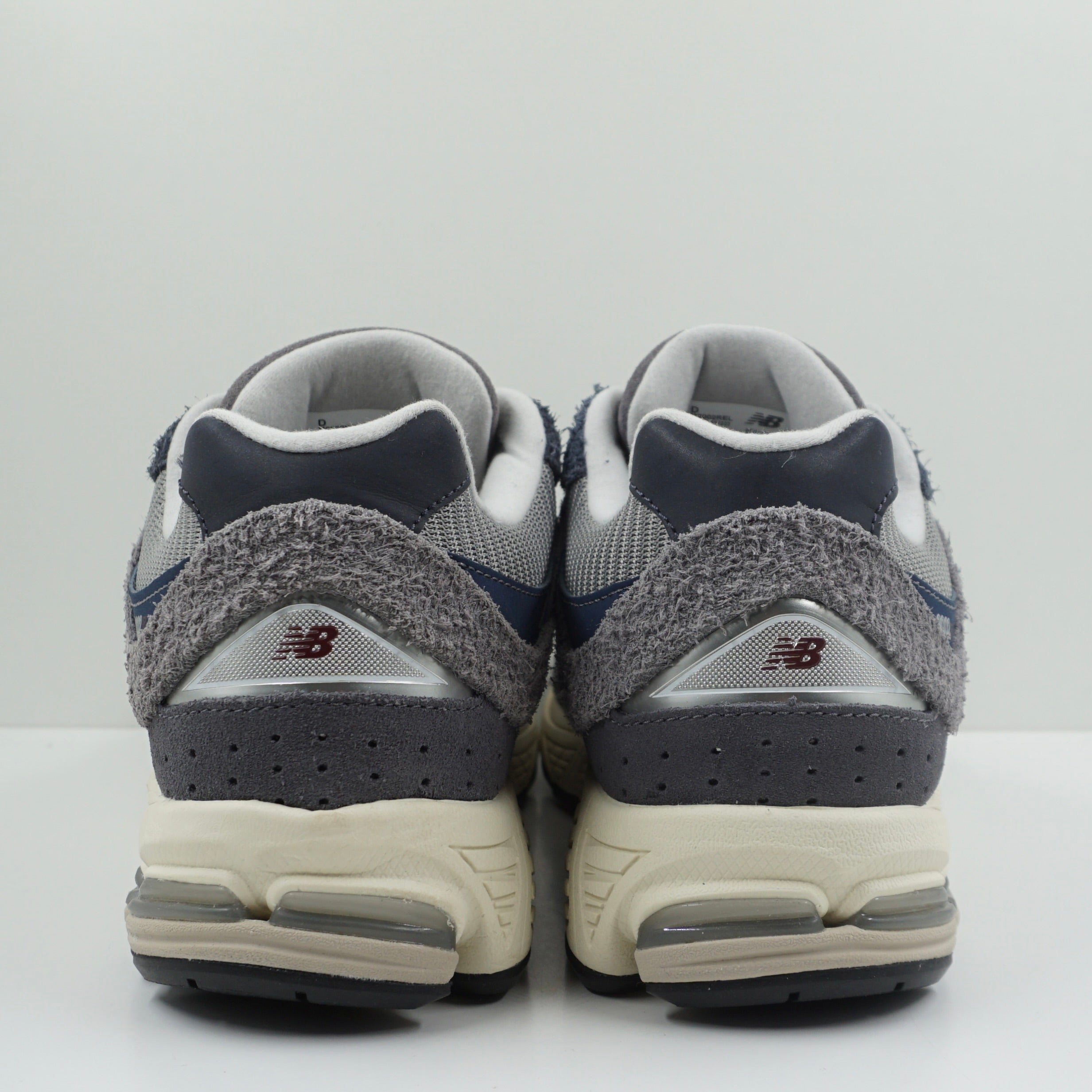 New Balance 2002R Navy Castlerock
