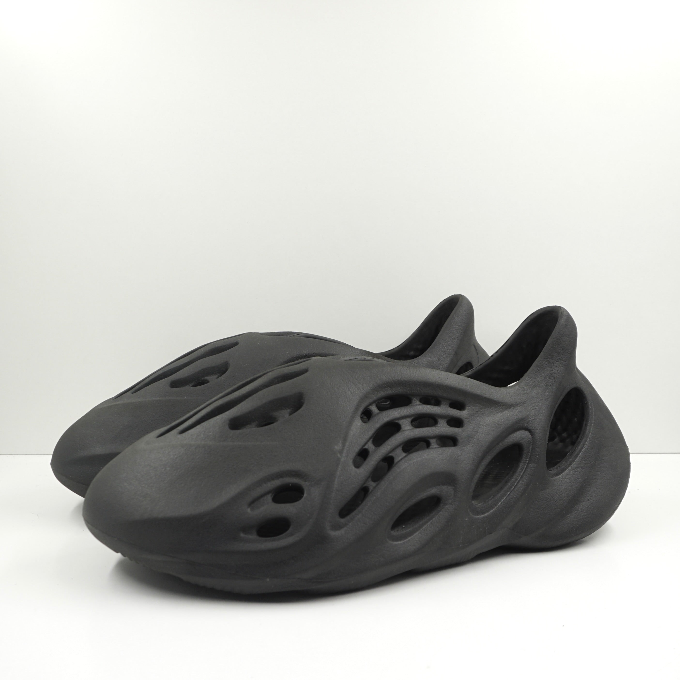 Adidas Yeezy Foam RNNR Onyx