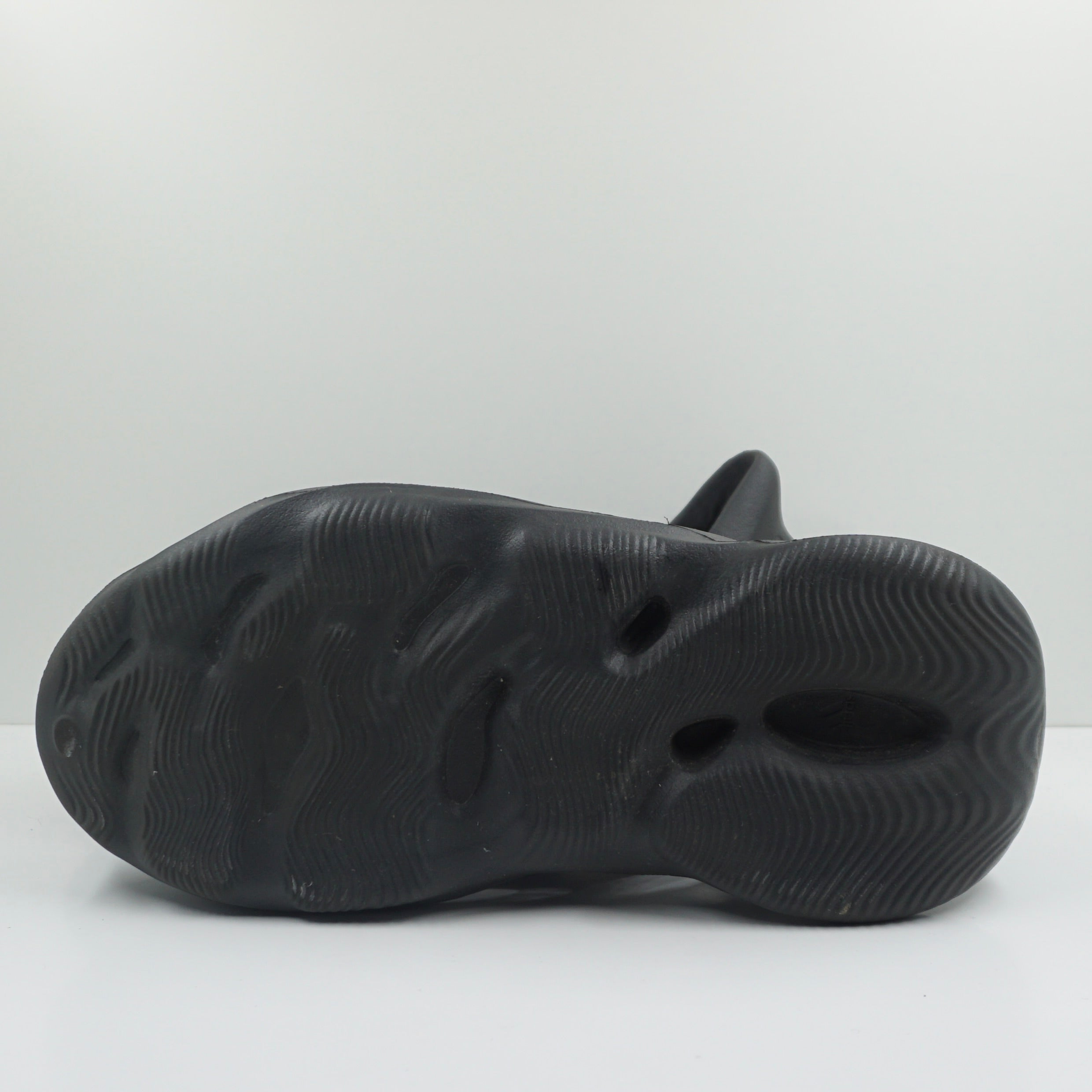 Adidas Yeezy Foam RNNR Onyx