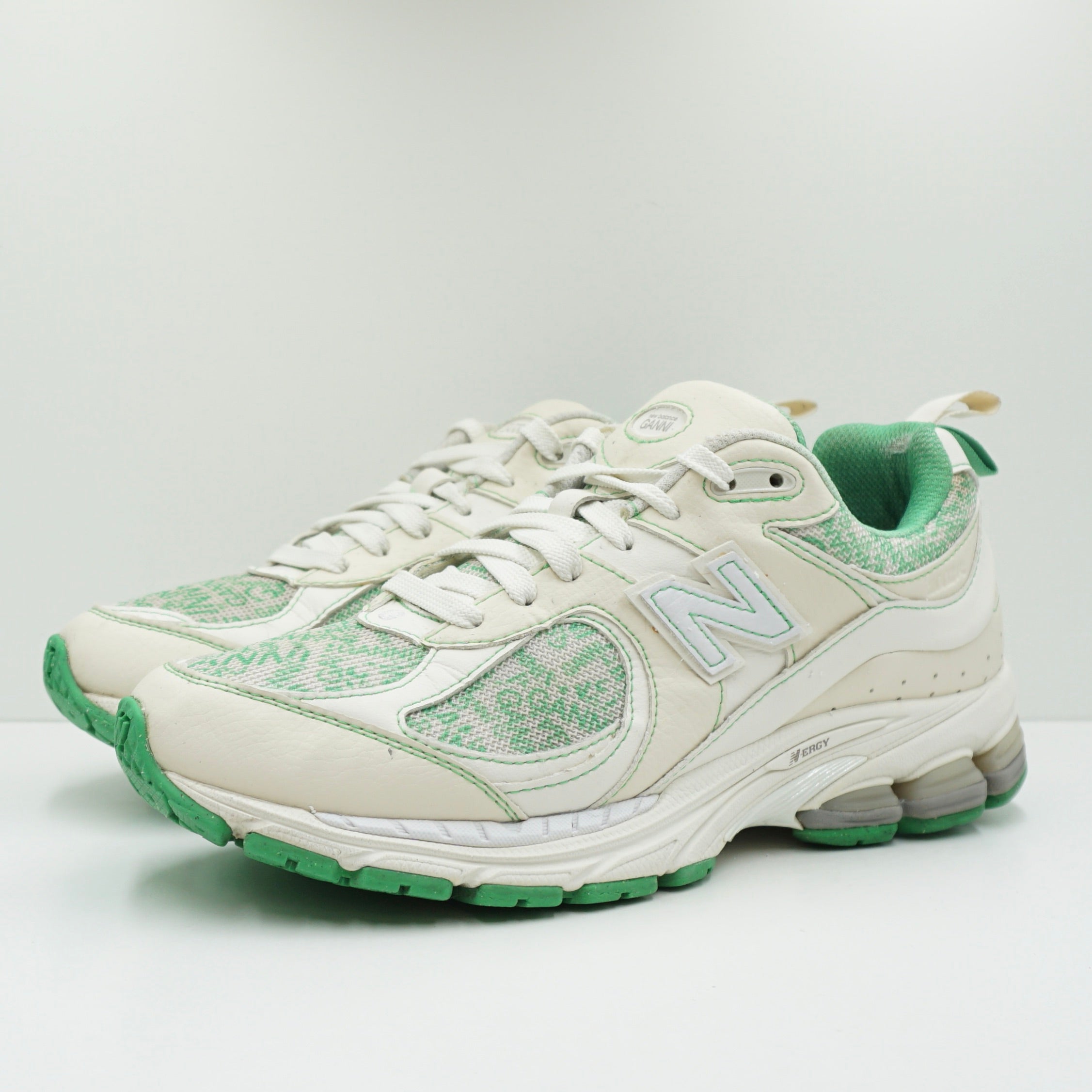New Balance 2002R Ganni Turtledove
