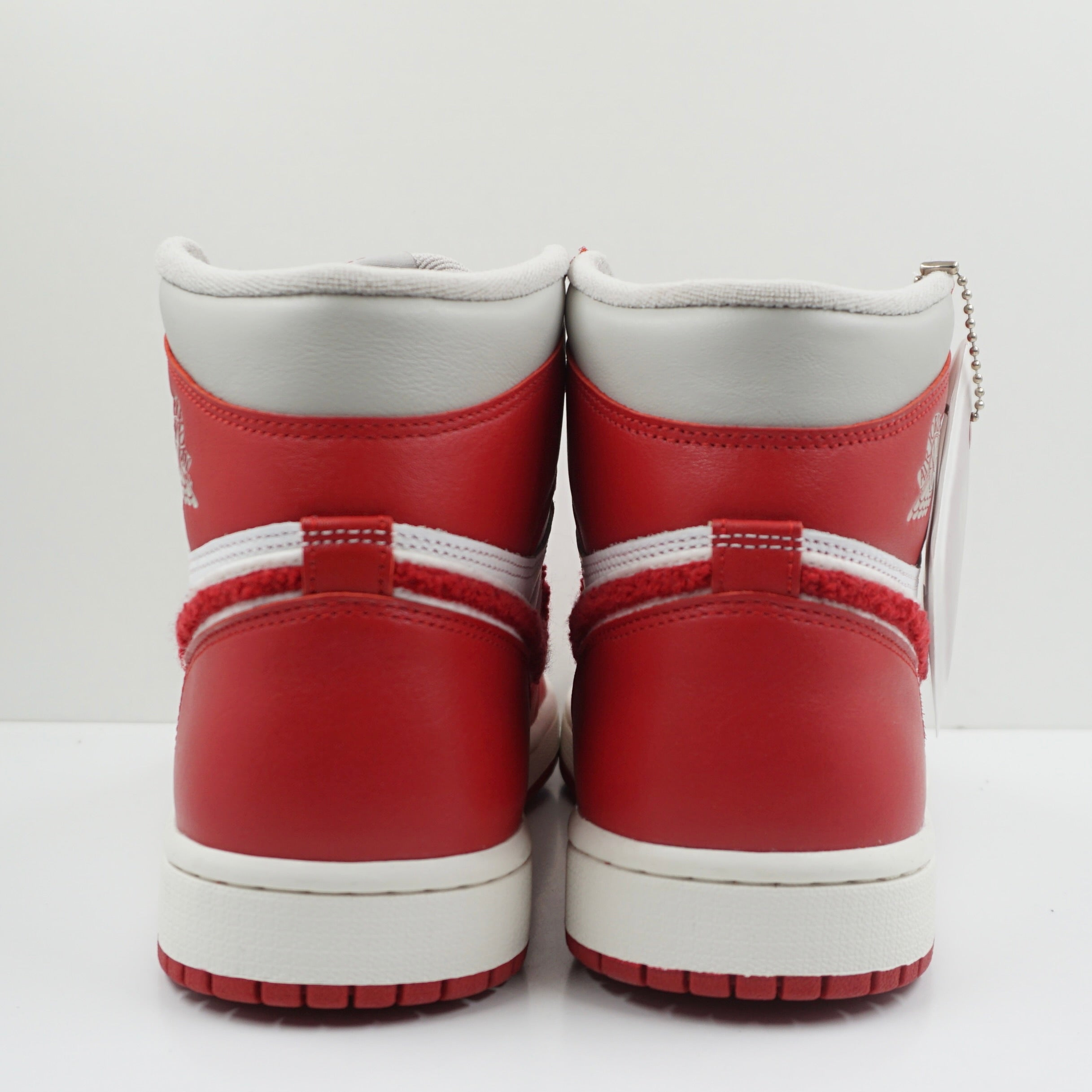 Jordan 1 Retro High OG Varsity Red (W)