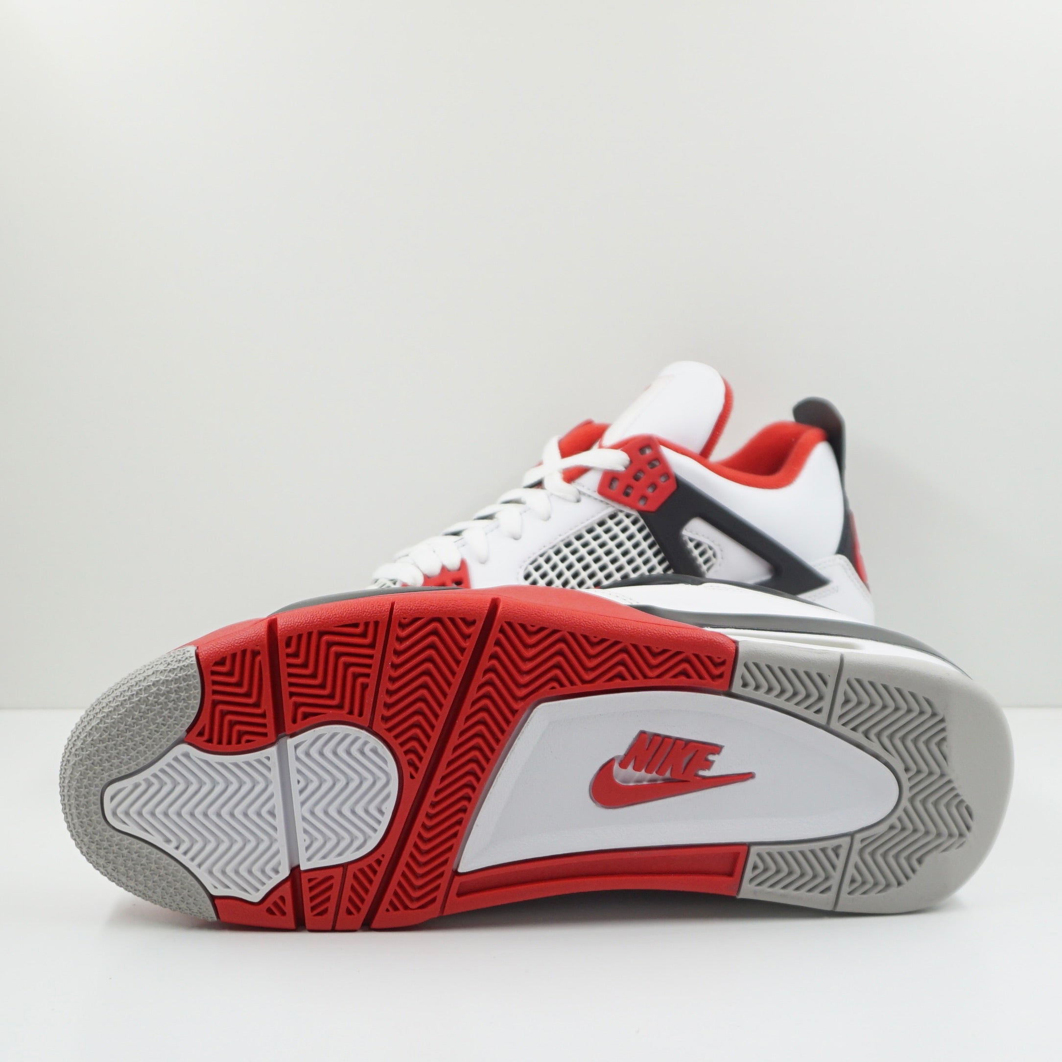 Jordan 4 Retro Fire Red (2020)