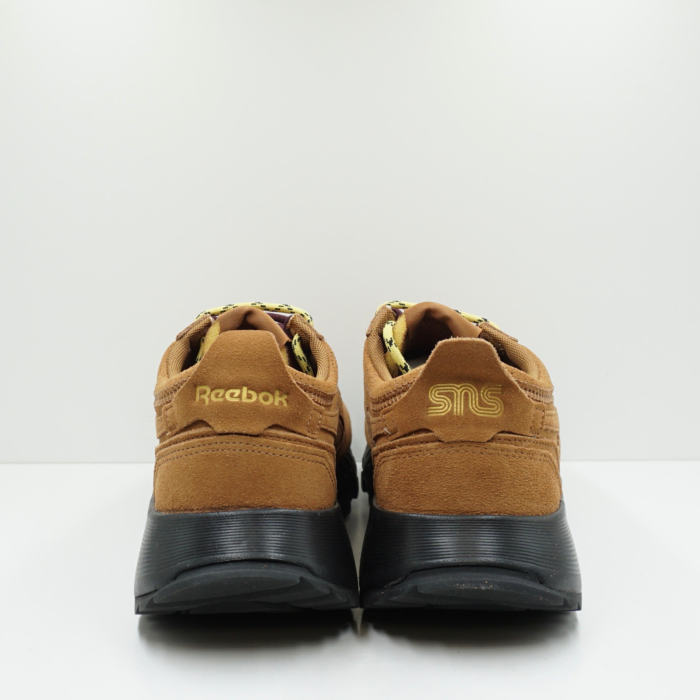 Reebok Classic Leather Legacy Sneakersnstuff Walking