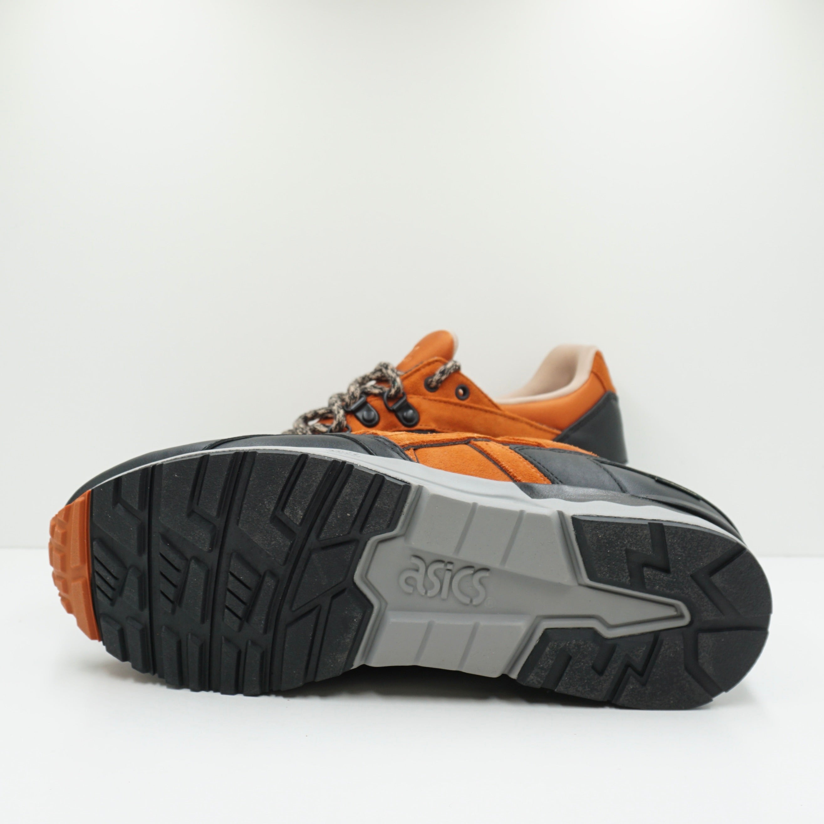 Asics x Packer Gel Lyte V G-TX Black Brown