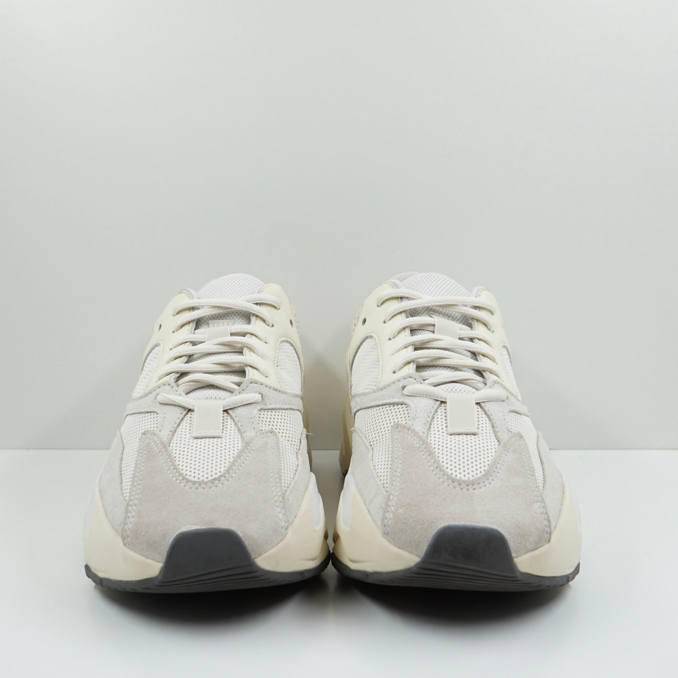 Adidas Yeezy Boost 700 Analog