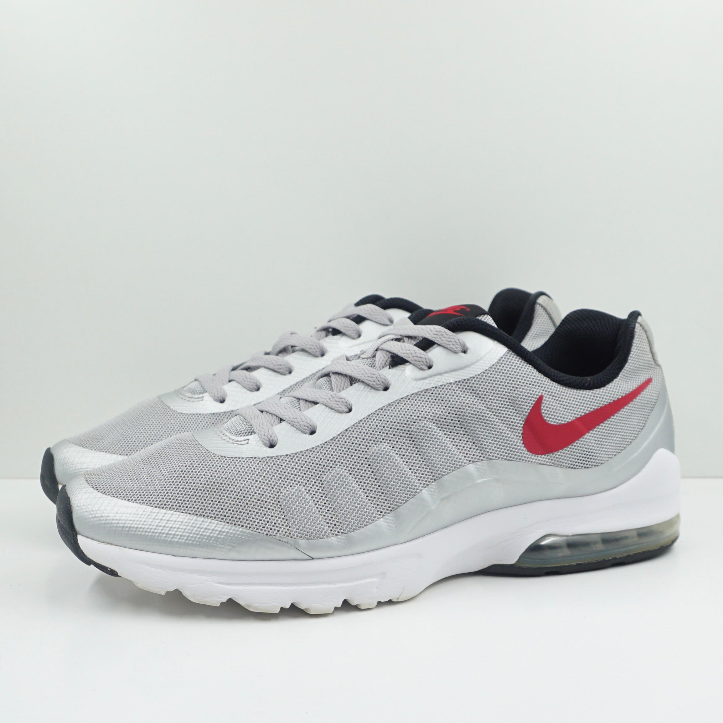 Nike Air Max Invigor Wolf Grey Varsity Red Black