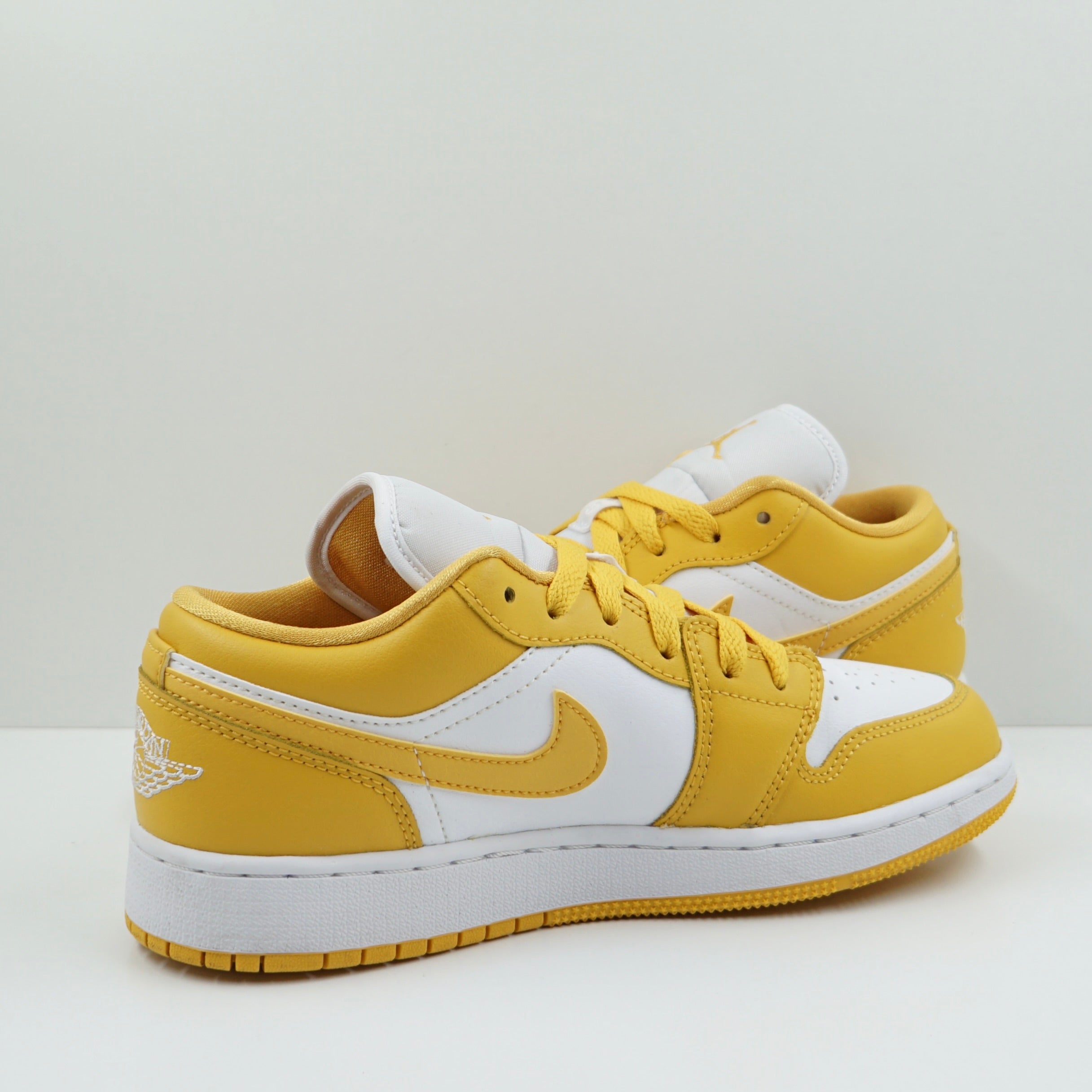 Jordan 1 Low White Pollen (GS)