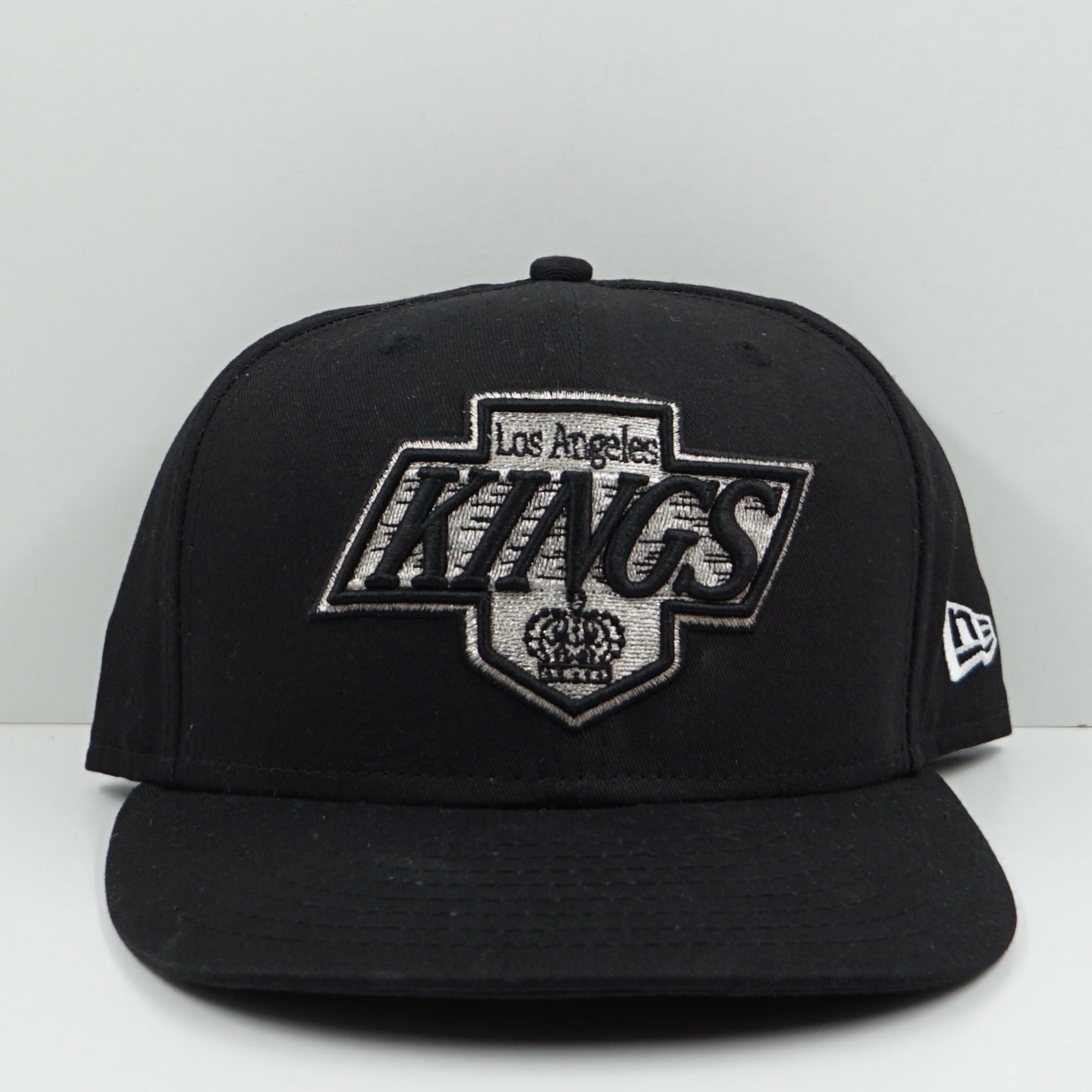 New Era Vintage Hockey Los Angeles Kings Black Fitted Cap