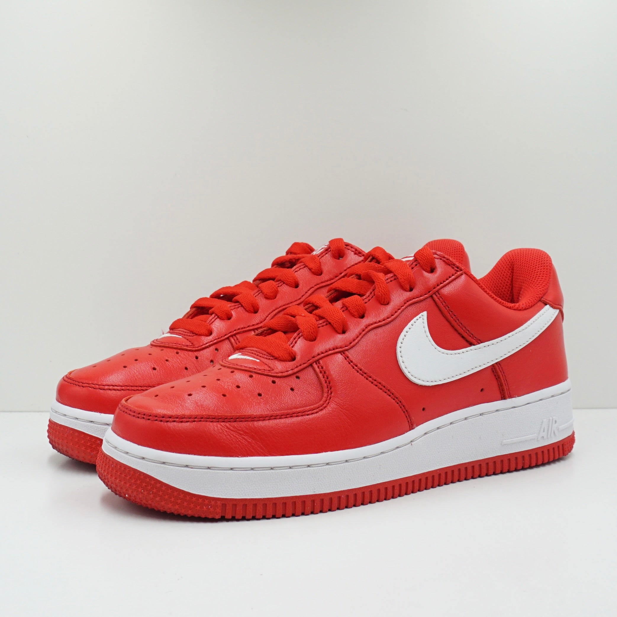 Nike Air Force 1 Low Retro QS Color of the Month University Red White