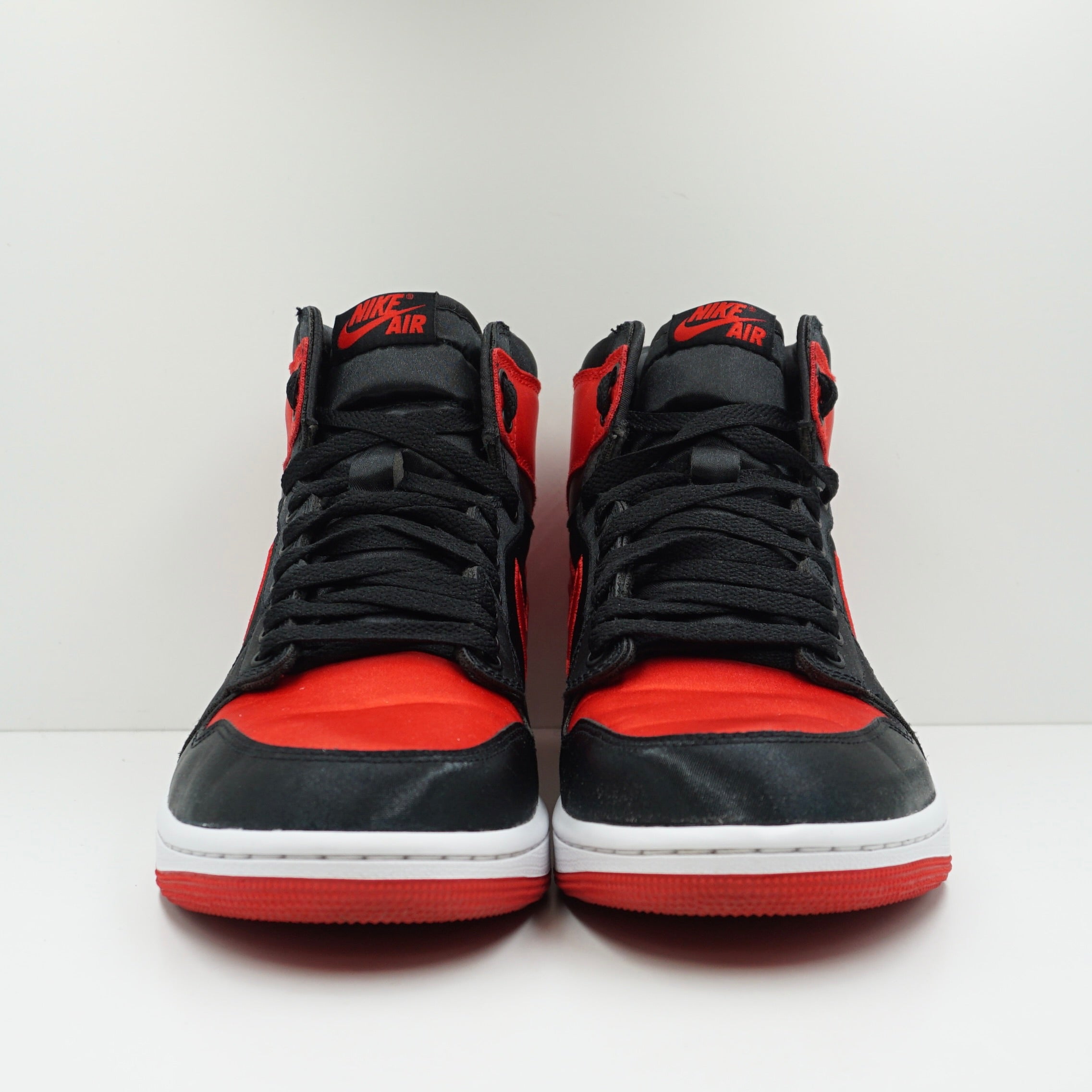Jordan 1 Retro High OG Satin Bred (W)