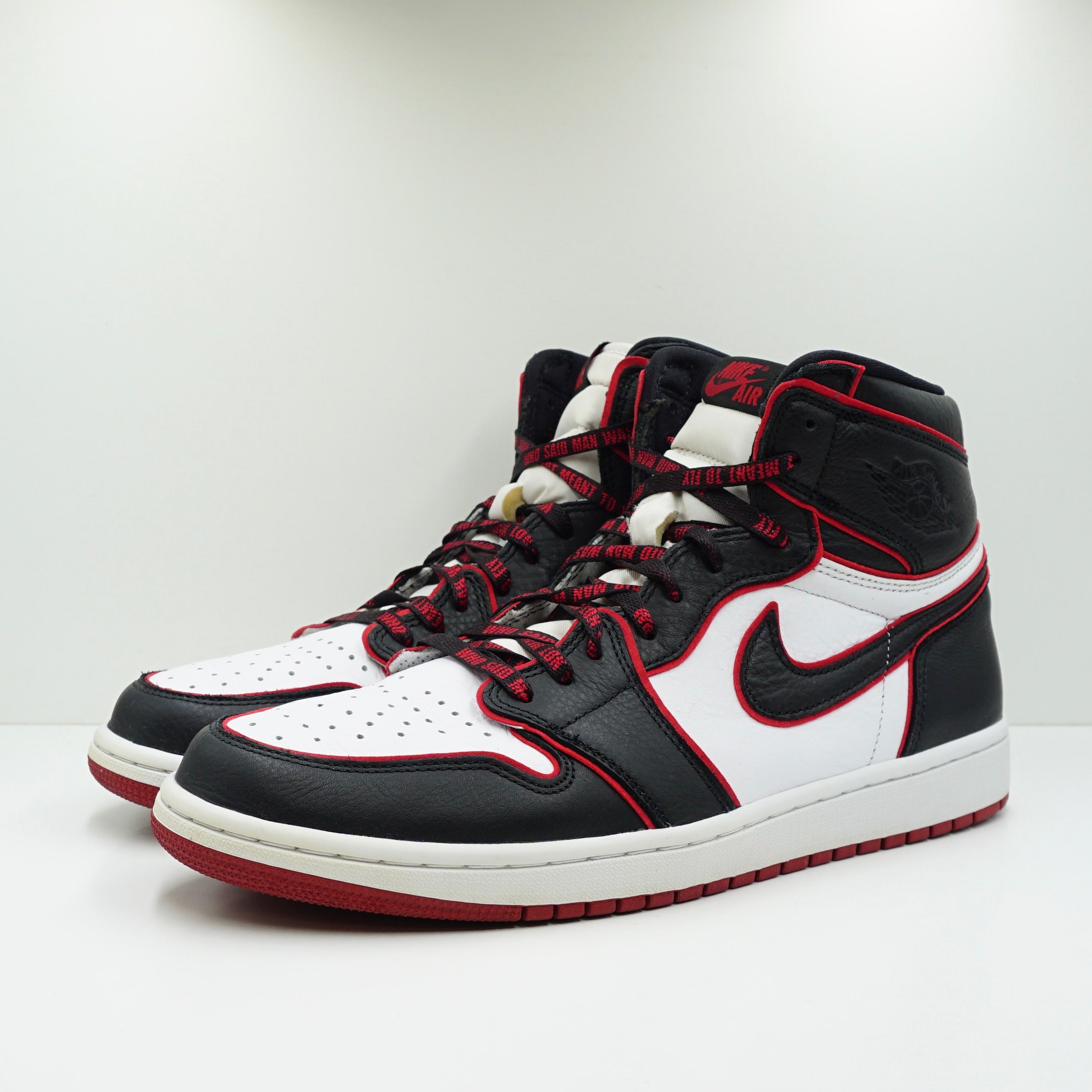 Jordan 1 Retro High Bloodline