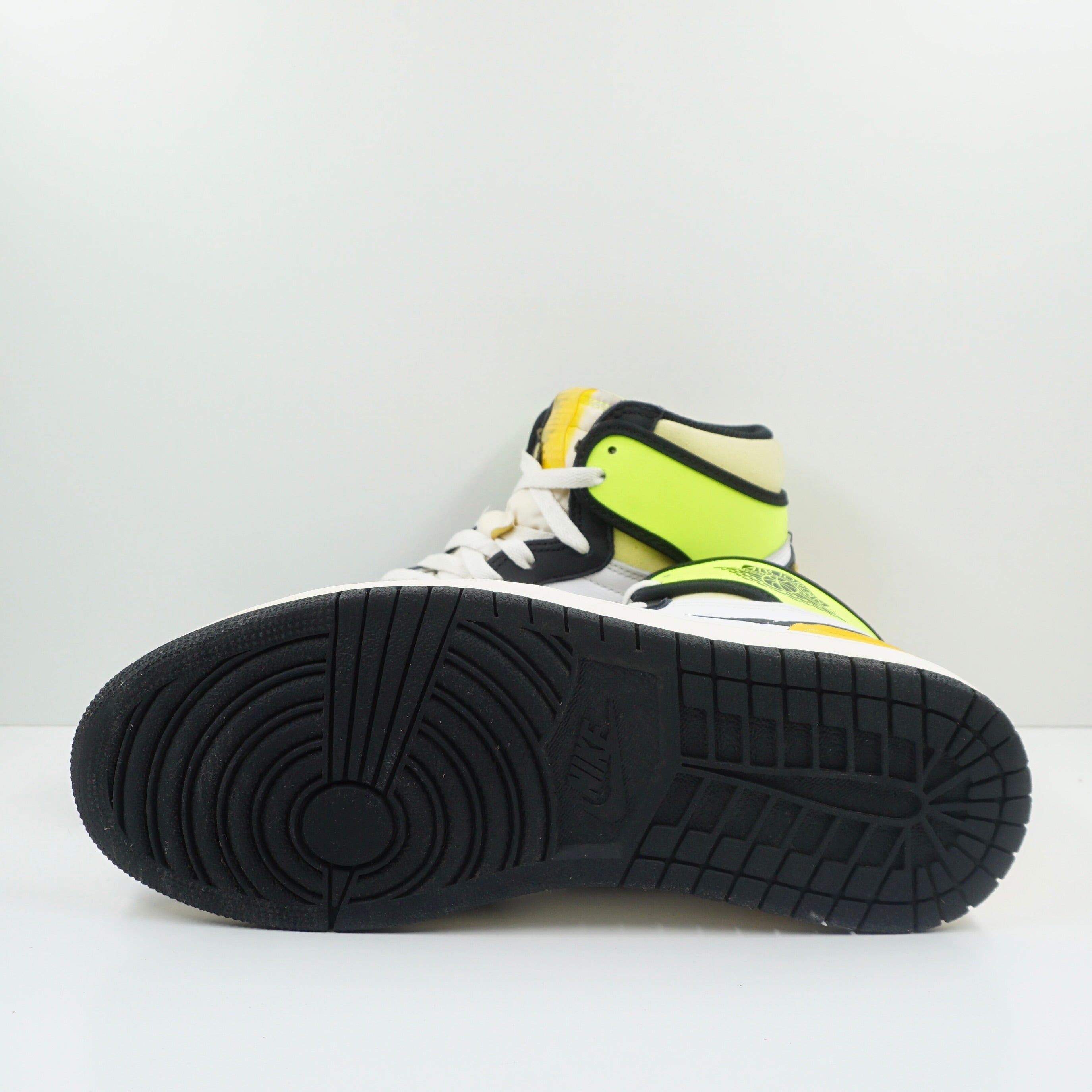 Jordan 1 Retro High White Black Volt University Gold
