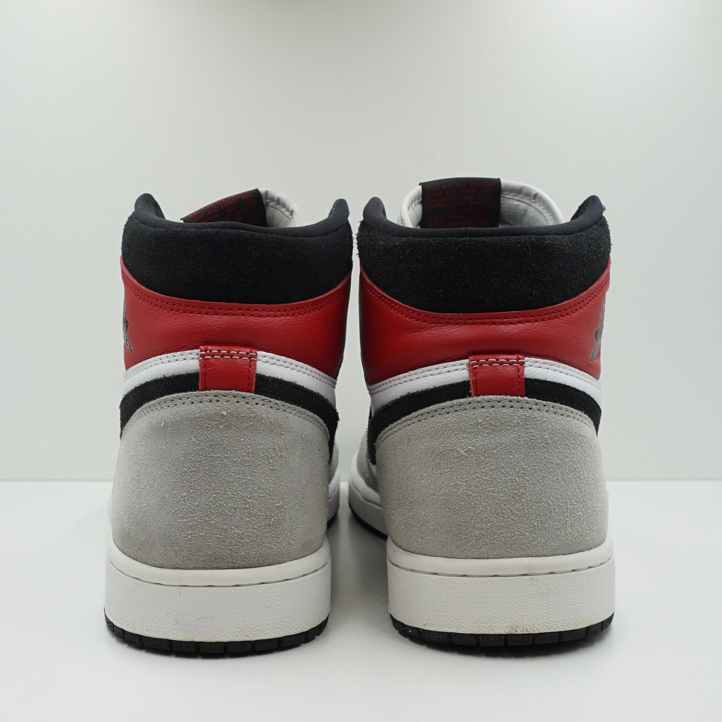 Jordan 1 Retro High Light Smoke Grey