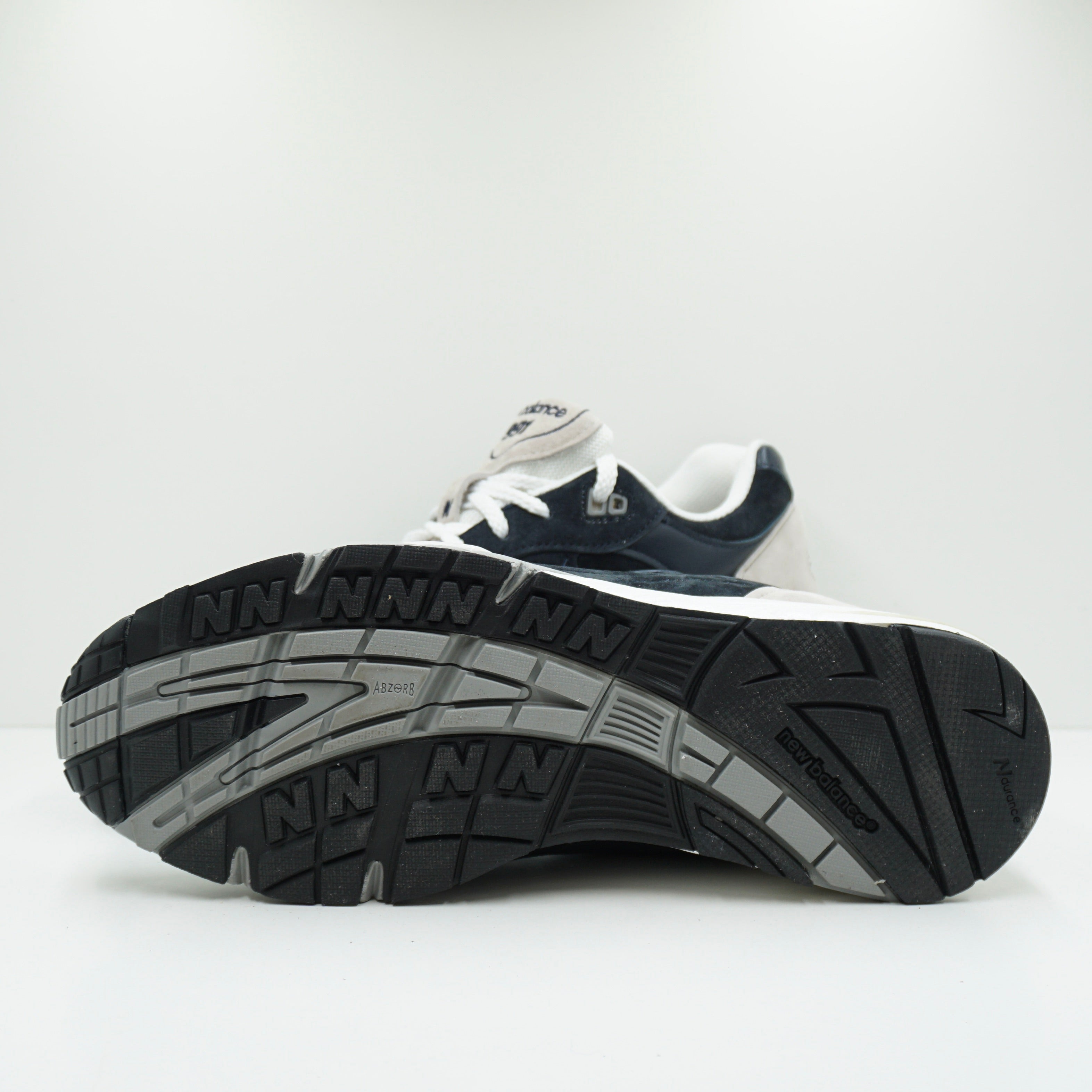 New Balance 991 MiUK Sneakersnstuff Navy White