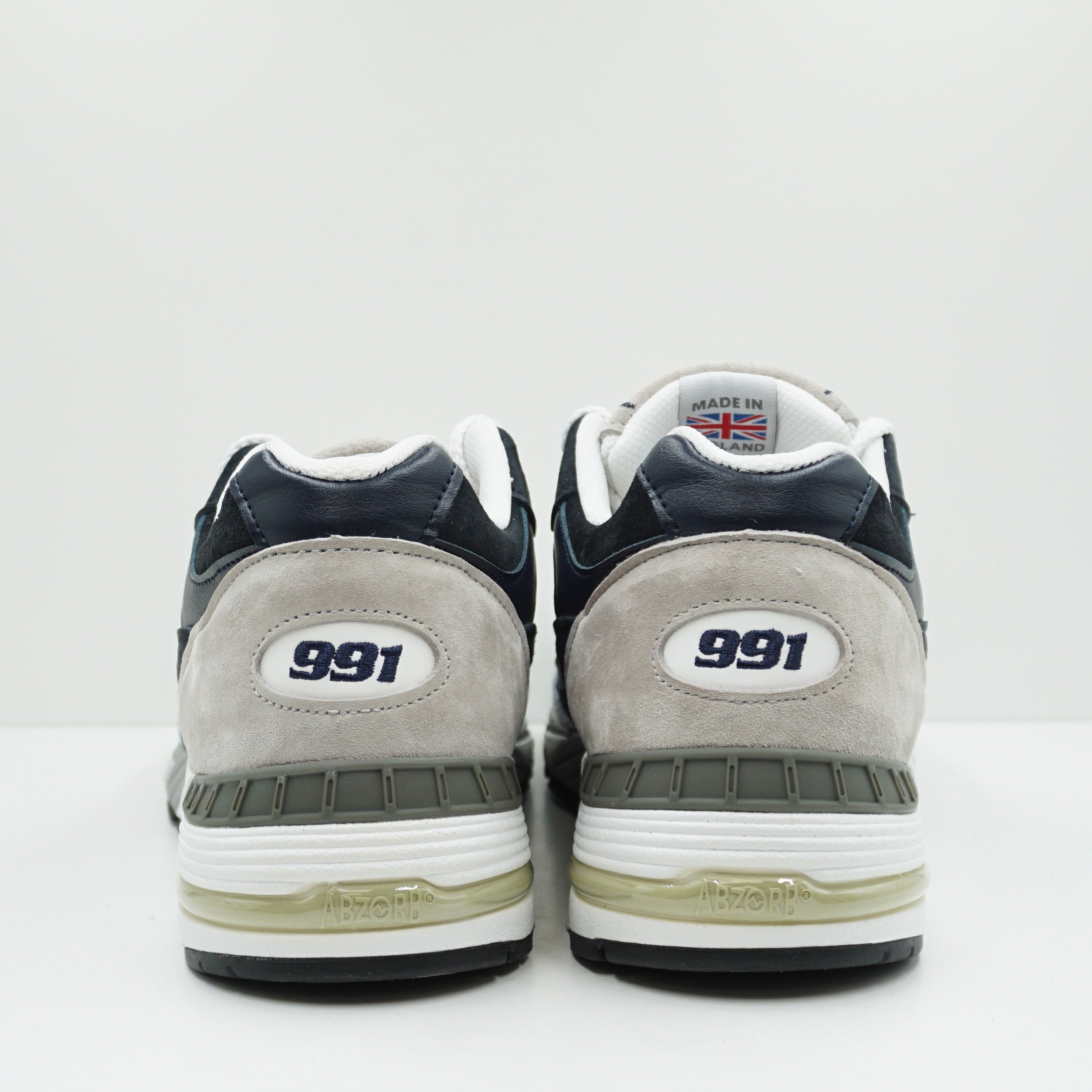 New Balance 991 MiUK Sneakersnstuff Navy White