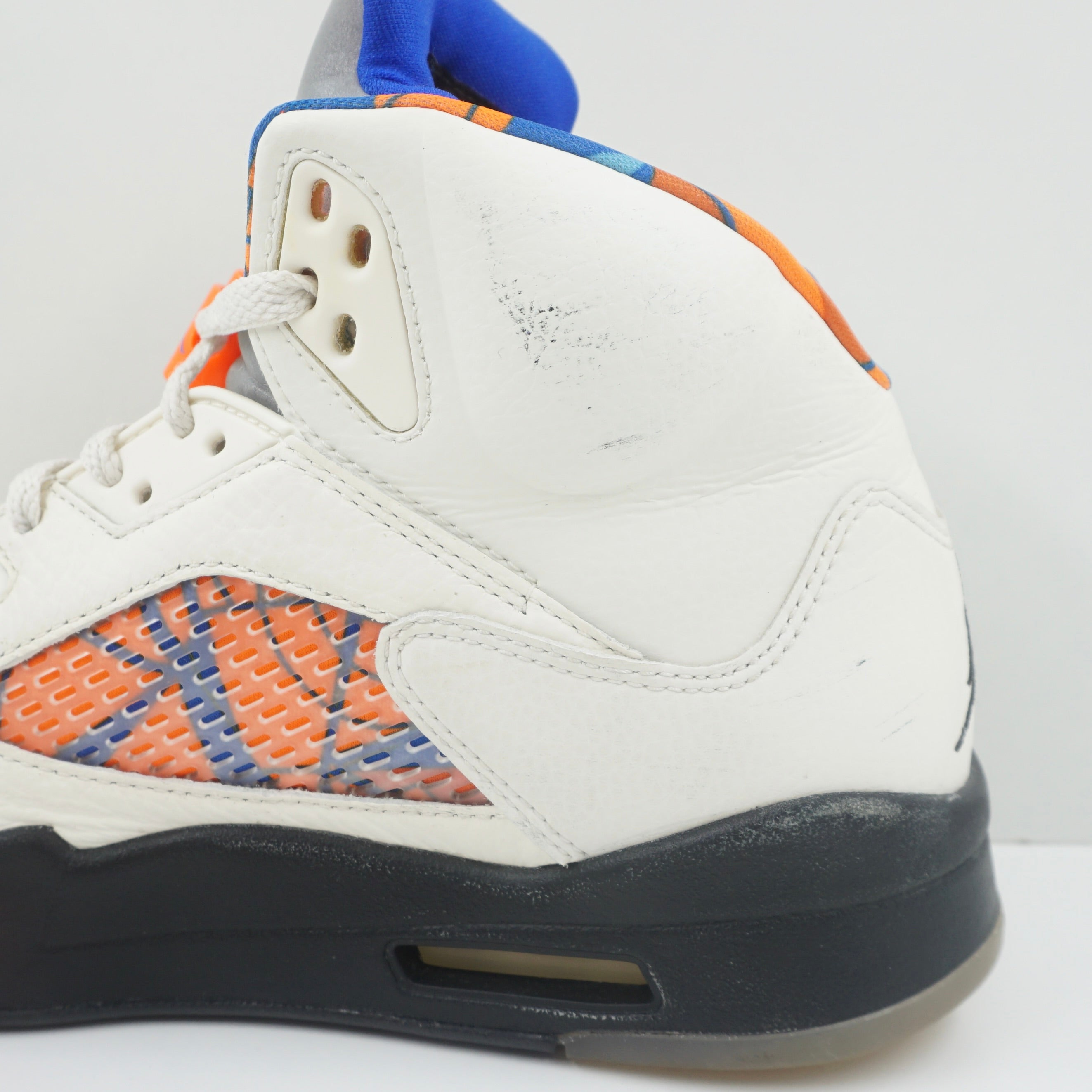 Jordan 5 Retro International Flight