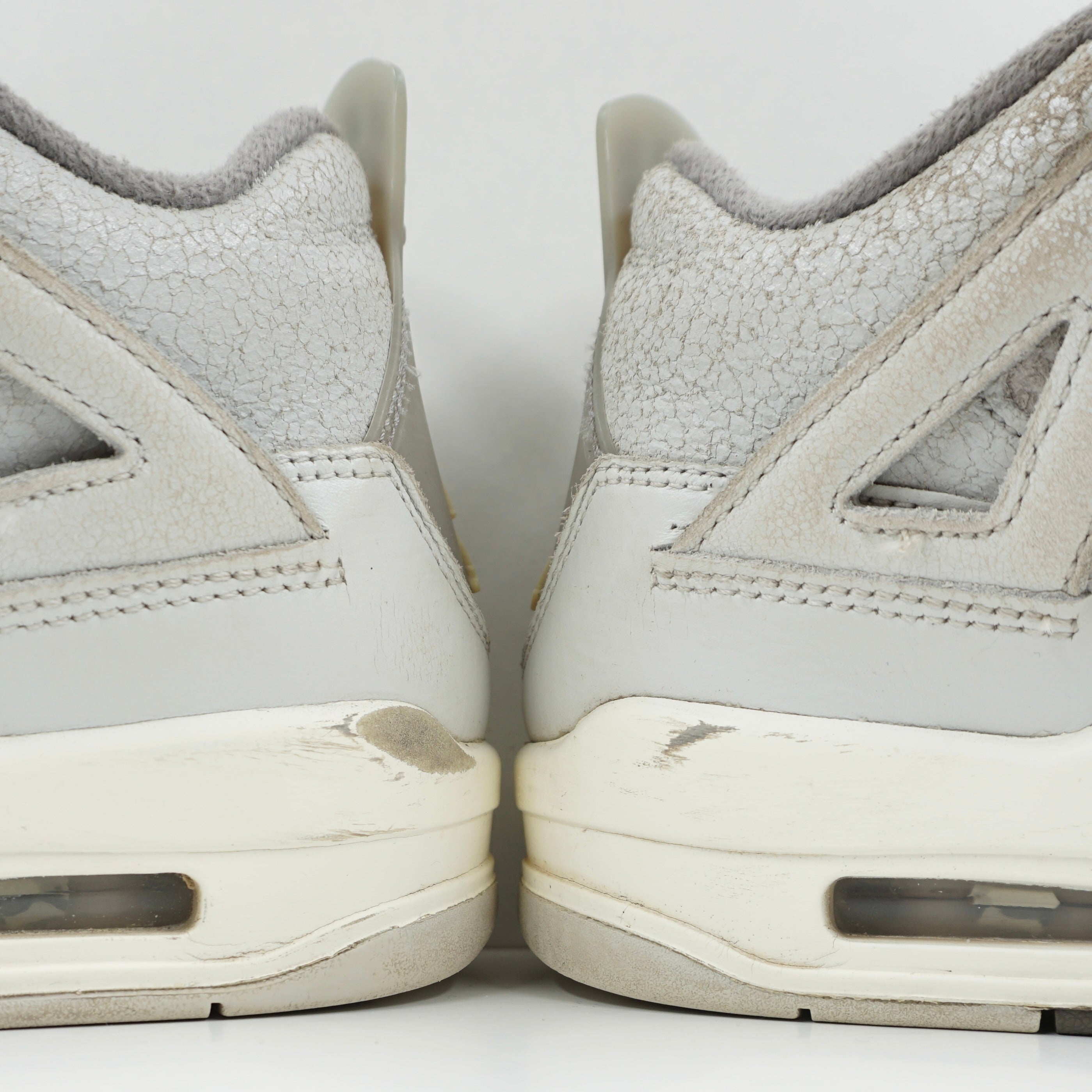 Jordan 4 Retro SE Craft Photon Dust (GS)