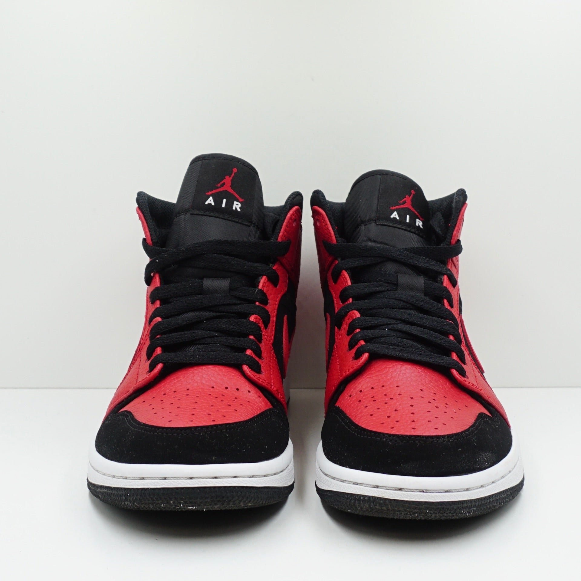 Jordan 1 Mid Reverse Bred