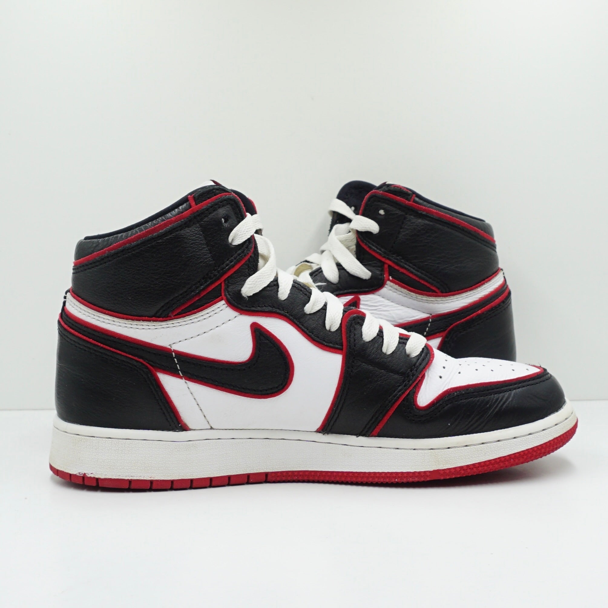 Jordan 1 Retro High Bloodline (GS)