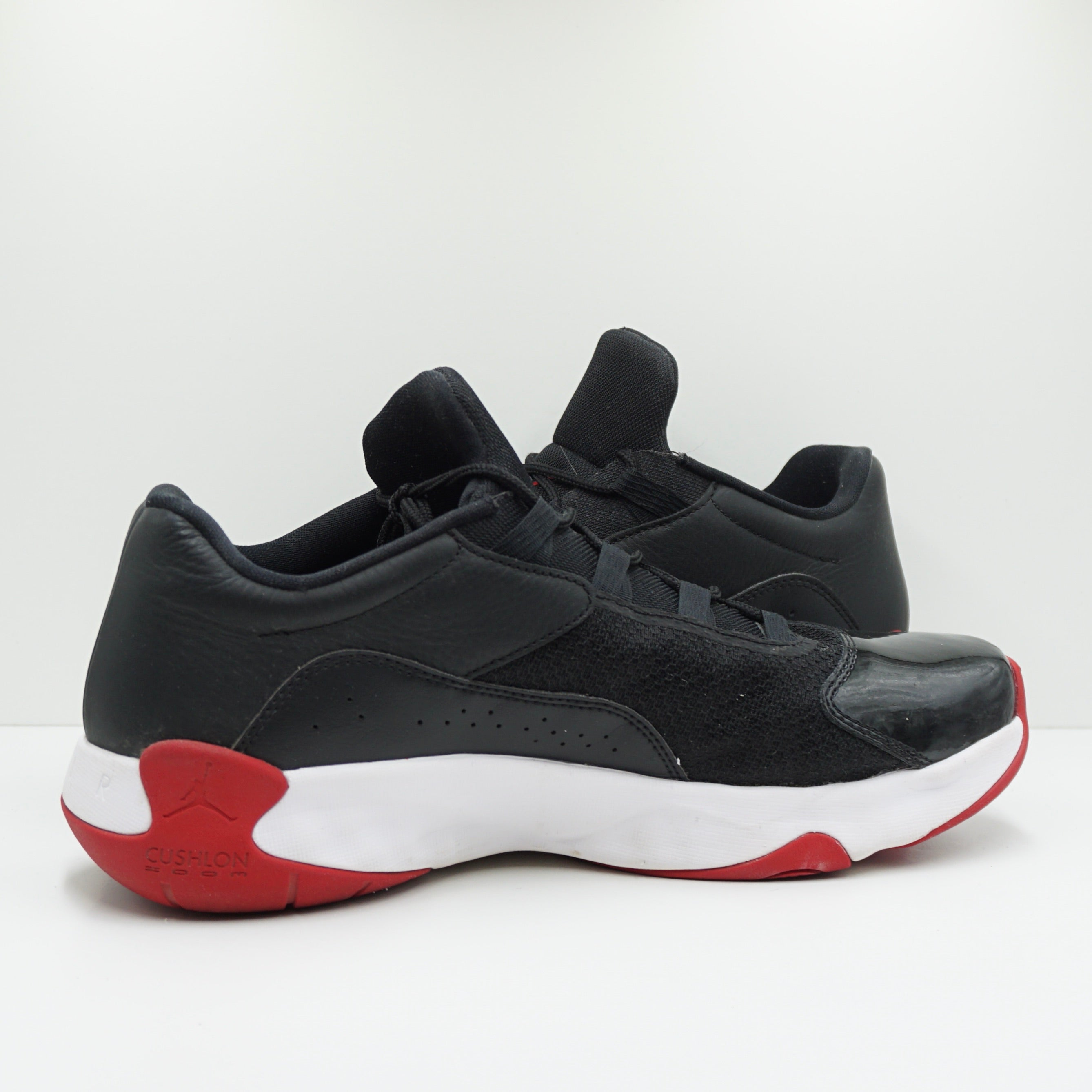 Jordan 11 CMFT Low Bred (2021)