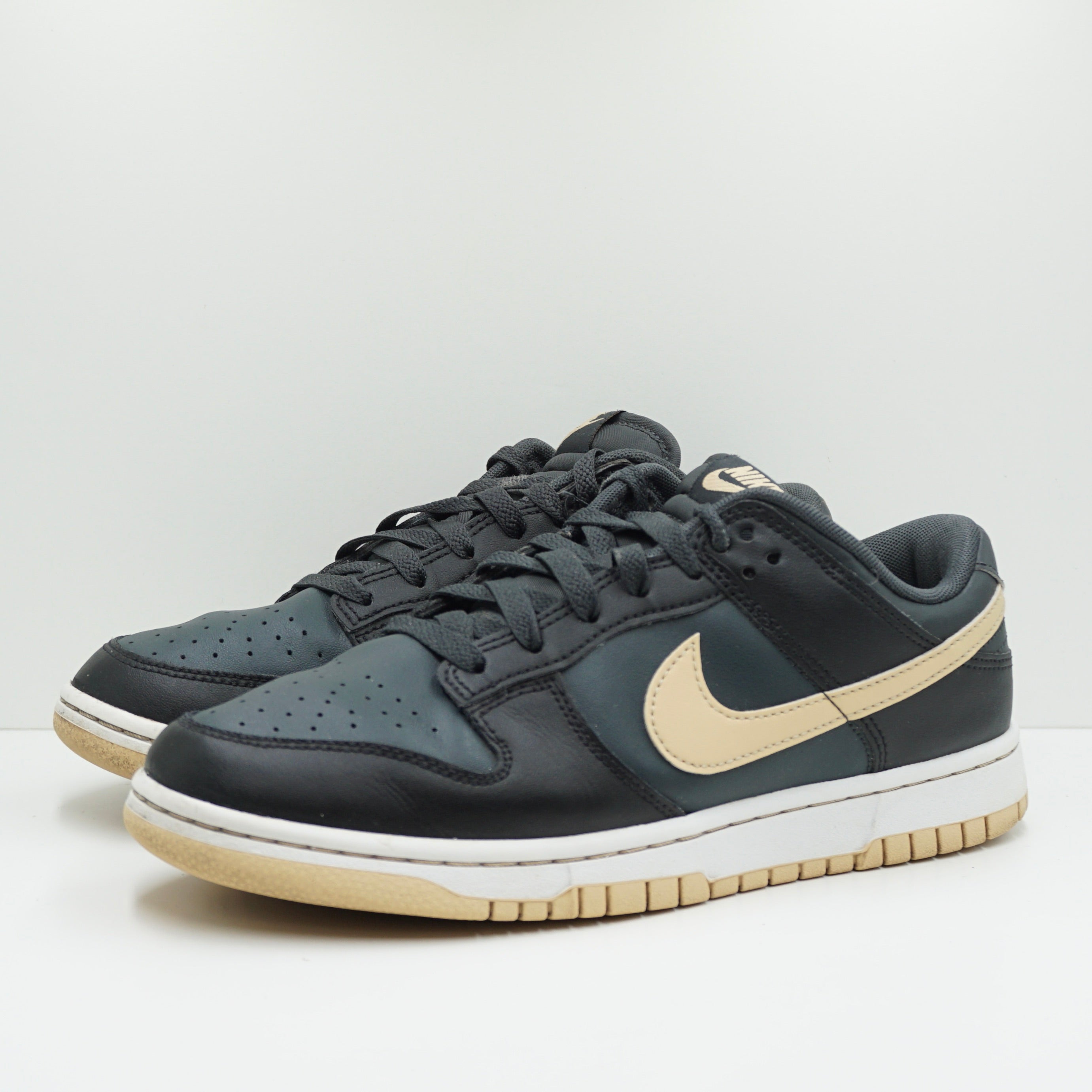 Nike Dunk Low Black Anthracite Sesame