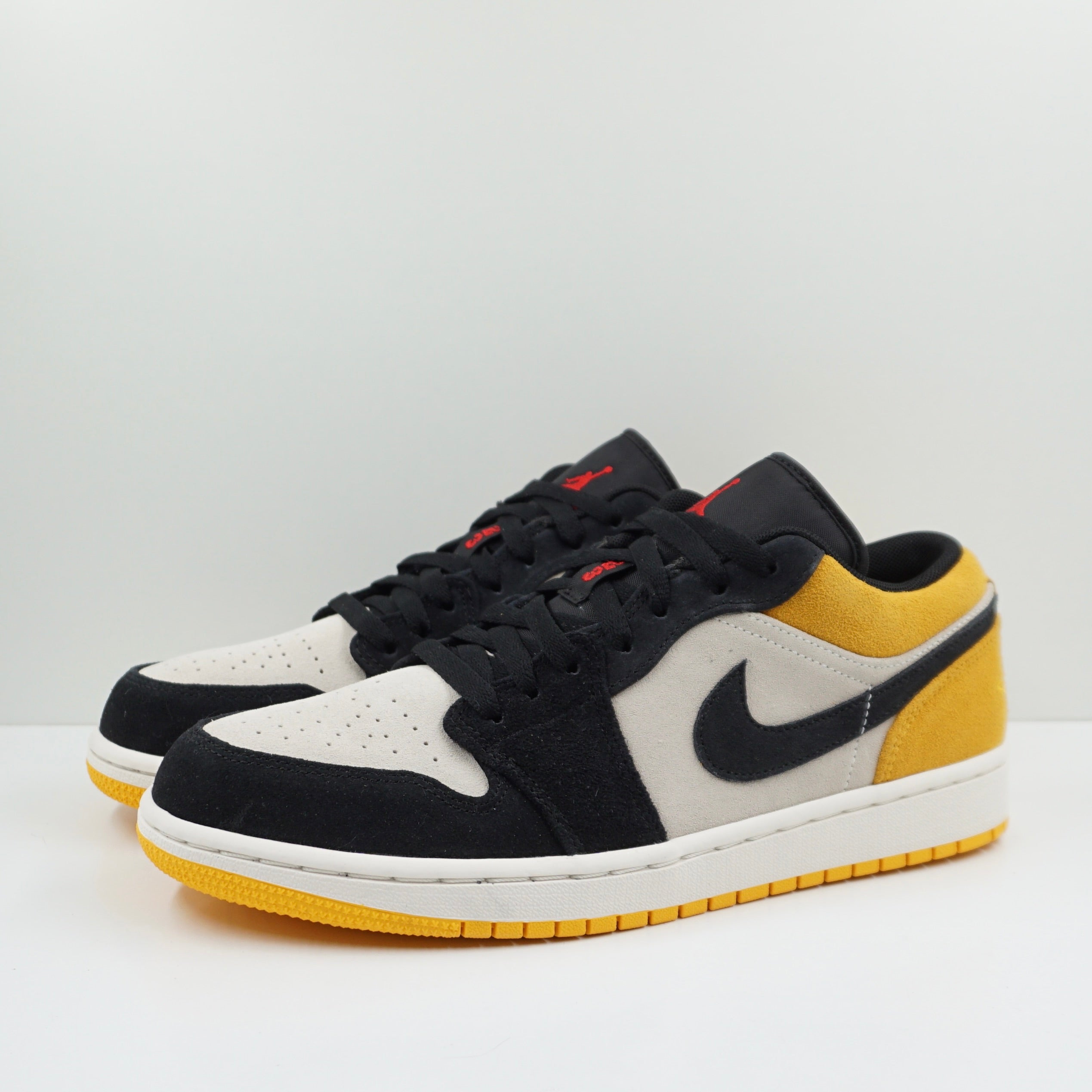 Jordan 1 Low Sail University Gold Black