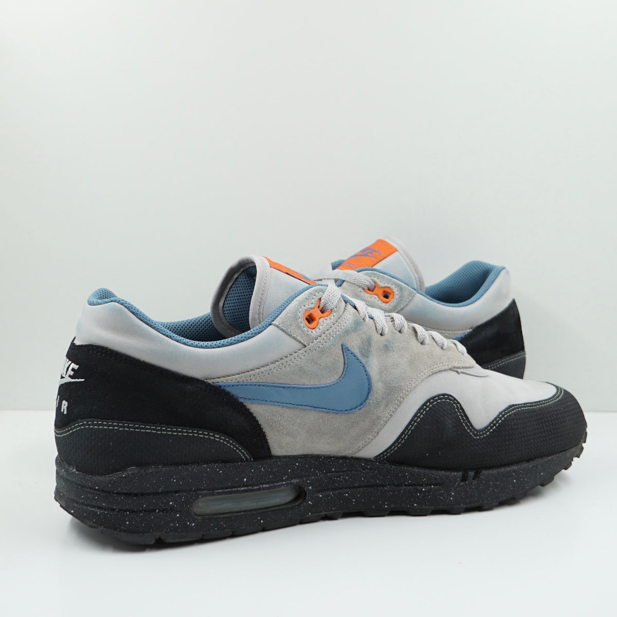 Nike Air Max 1 Premium Adventure Pack Euro Exclusive Pearl Grey Storm Blue (2006)