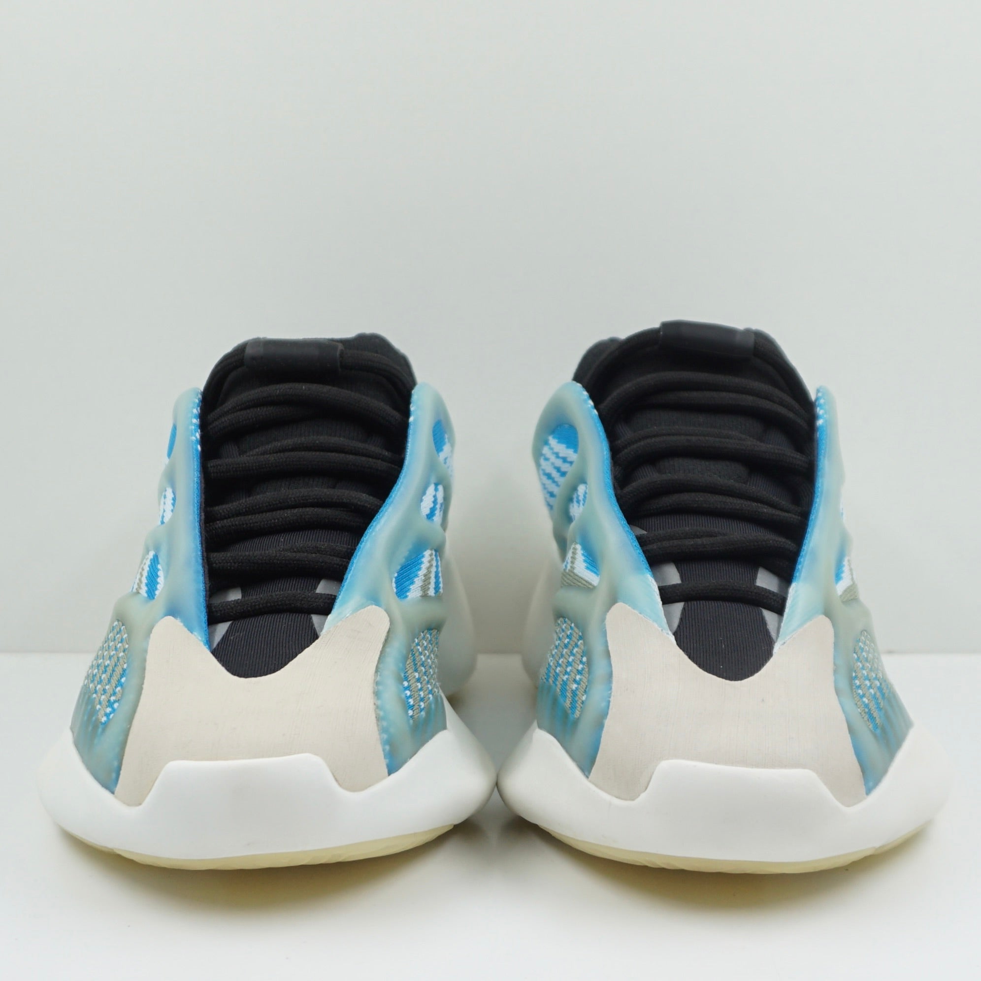 Adidas Yeezy 700 V3 Arzareth