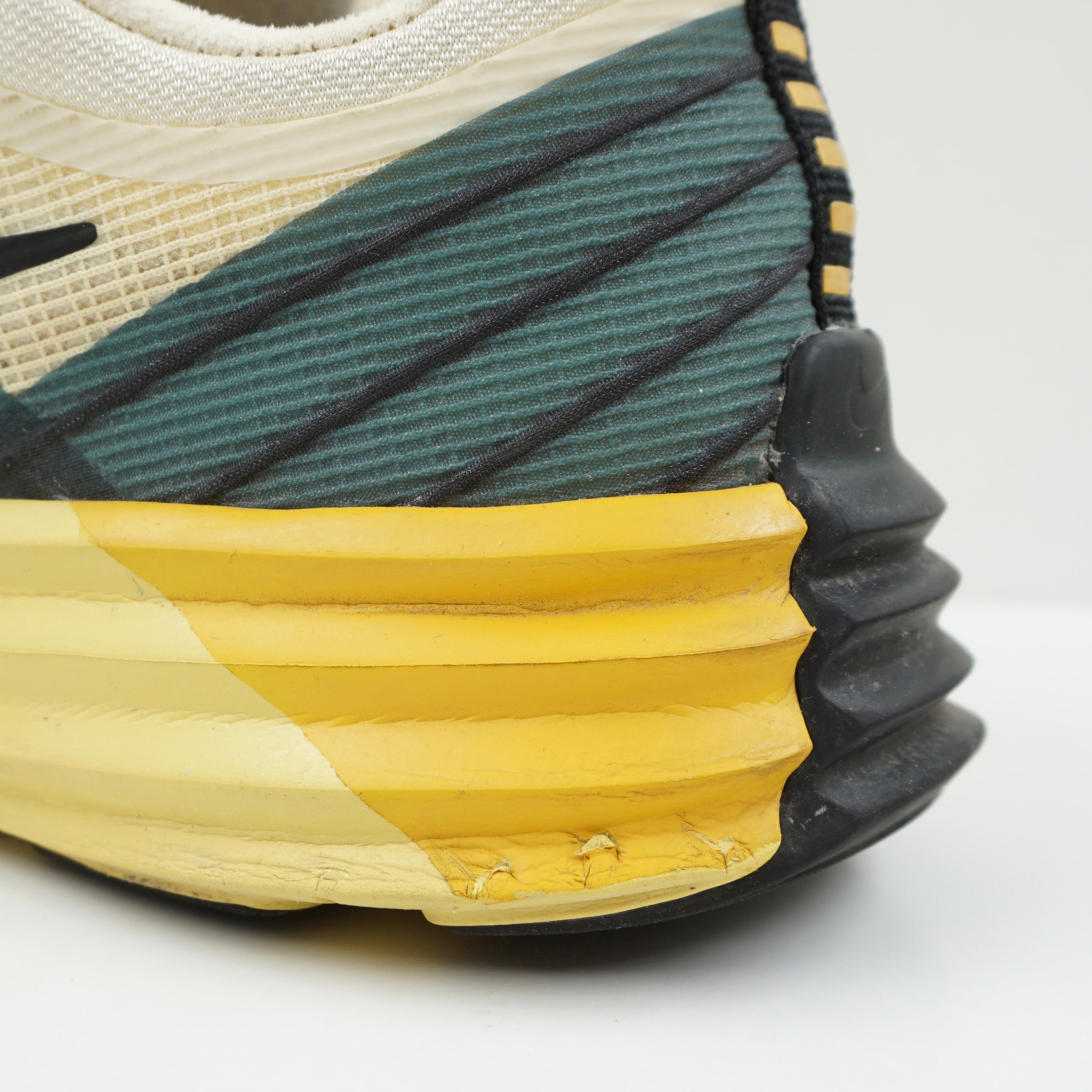 Nike Lunar Roam Khaki Canteen