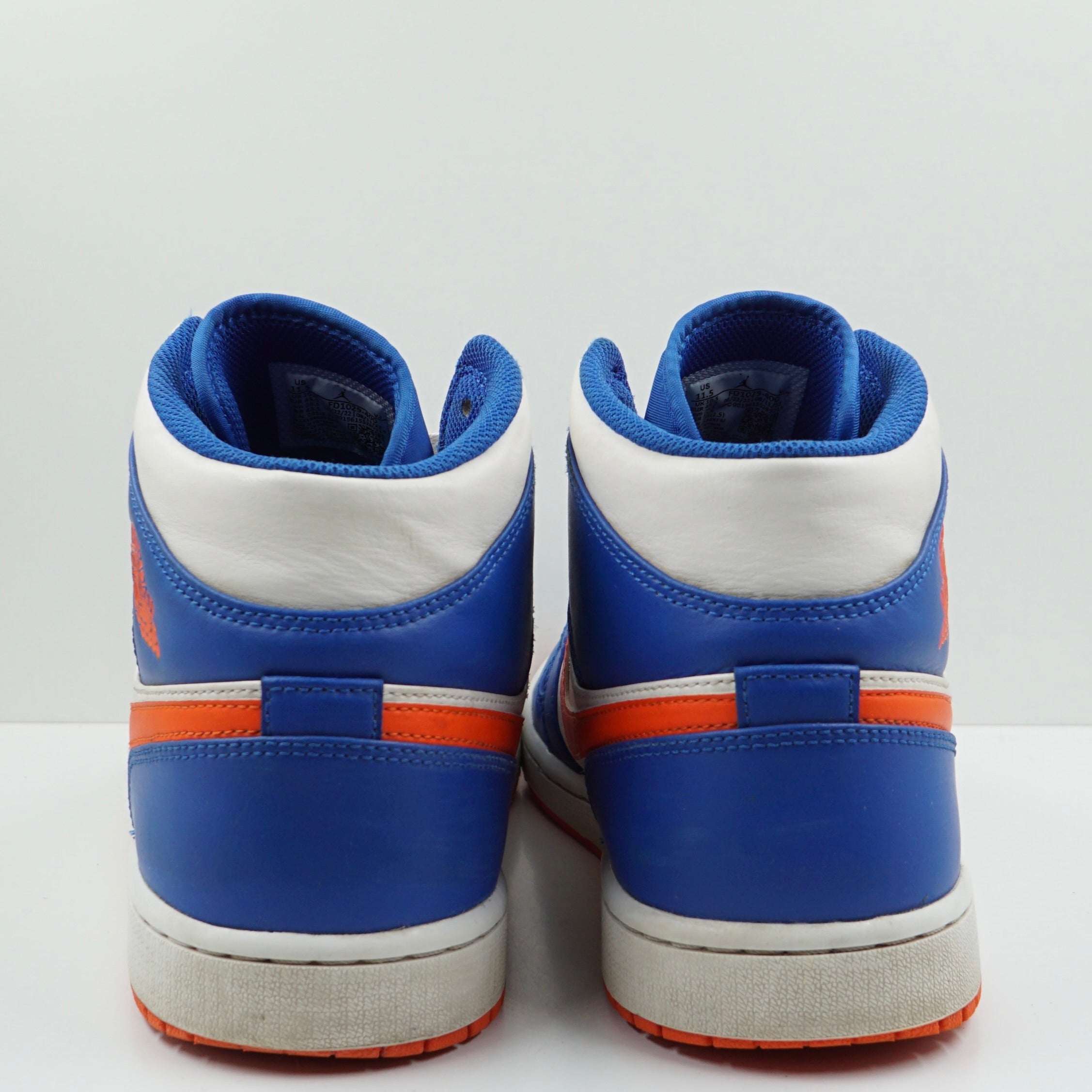 Jordan 1 Mid Knicks