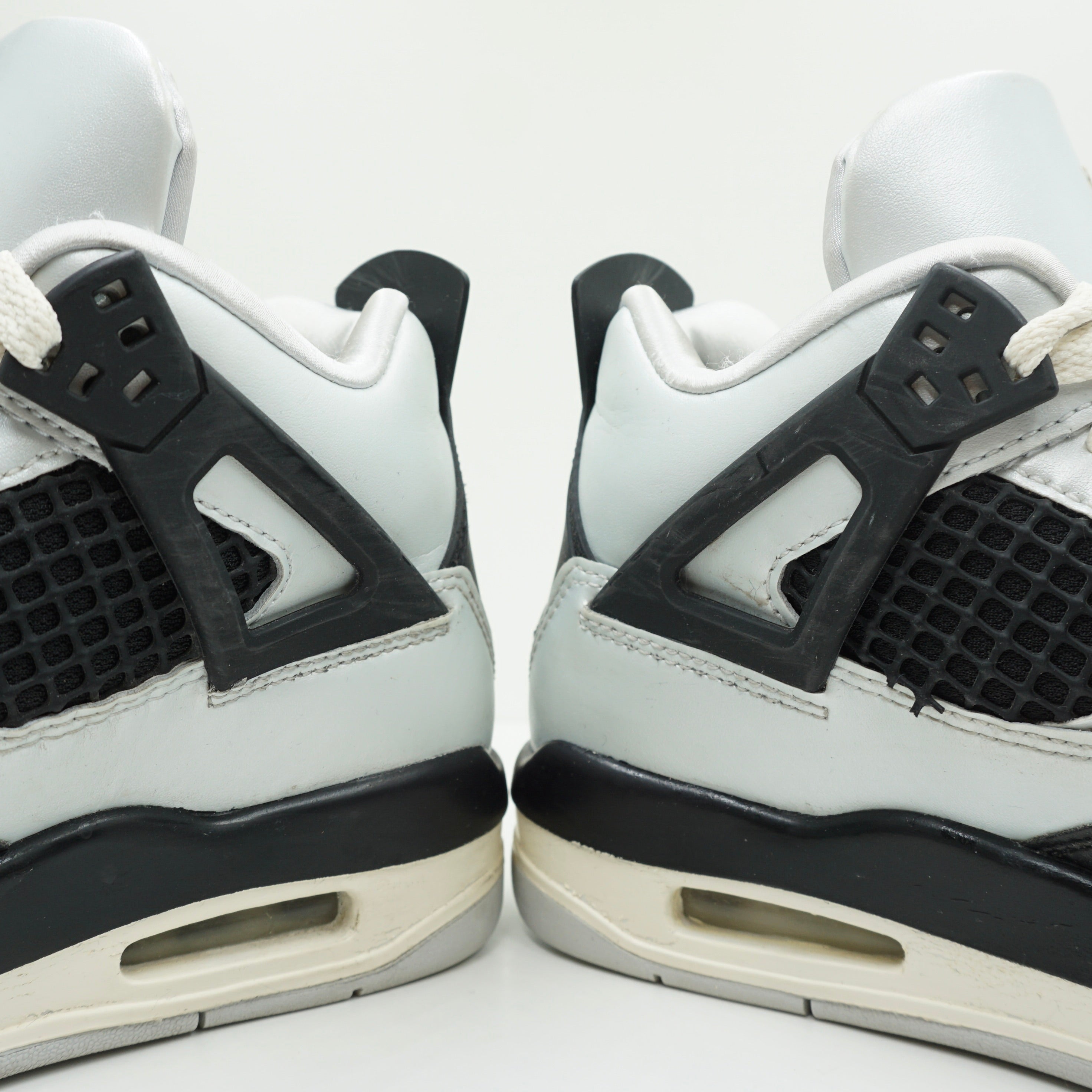 Jordan 4 Retro Platinum Gold (GS)