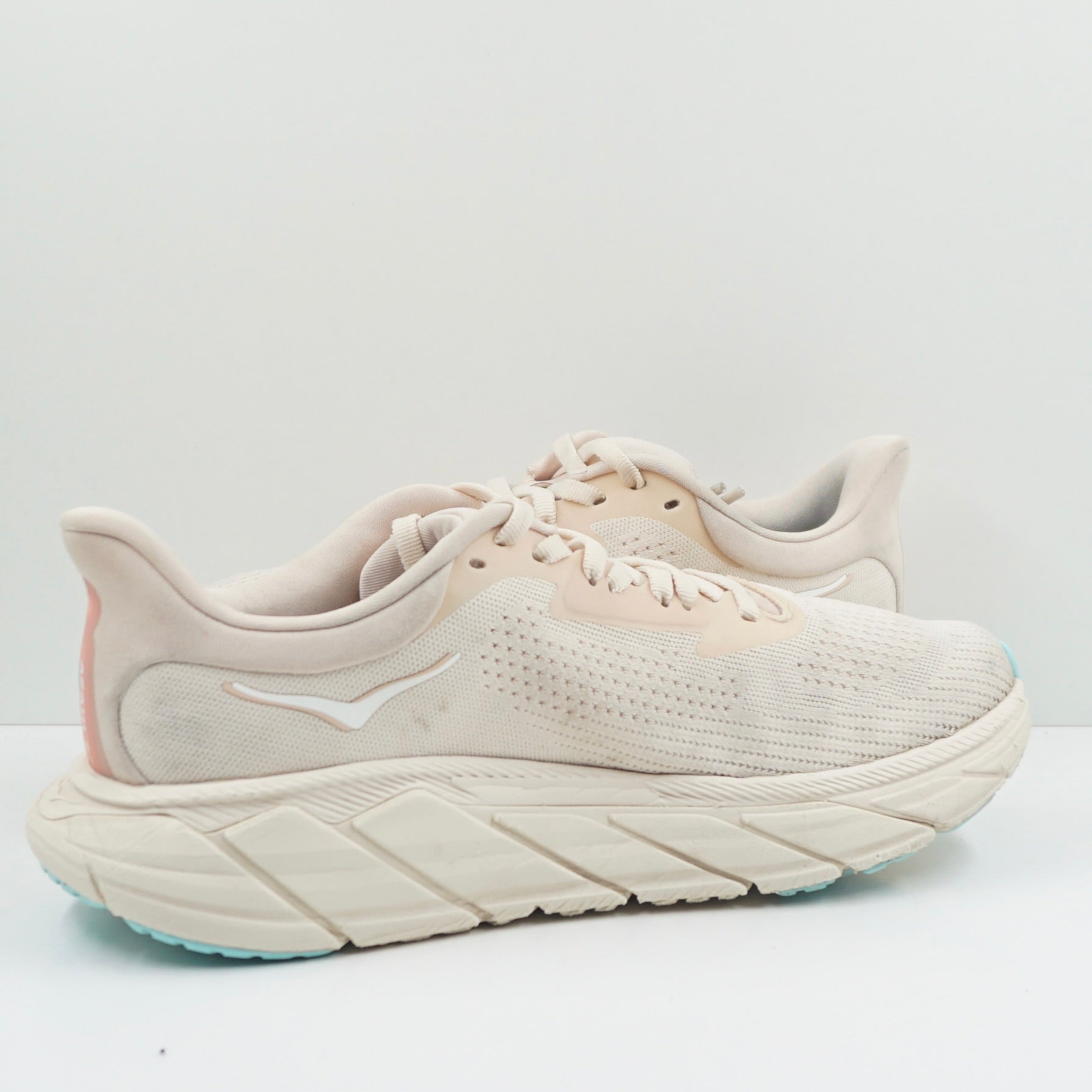 Hoka Arahi 7 Vanilla Cream (W)